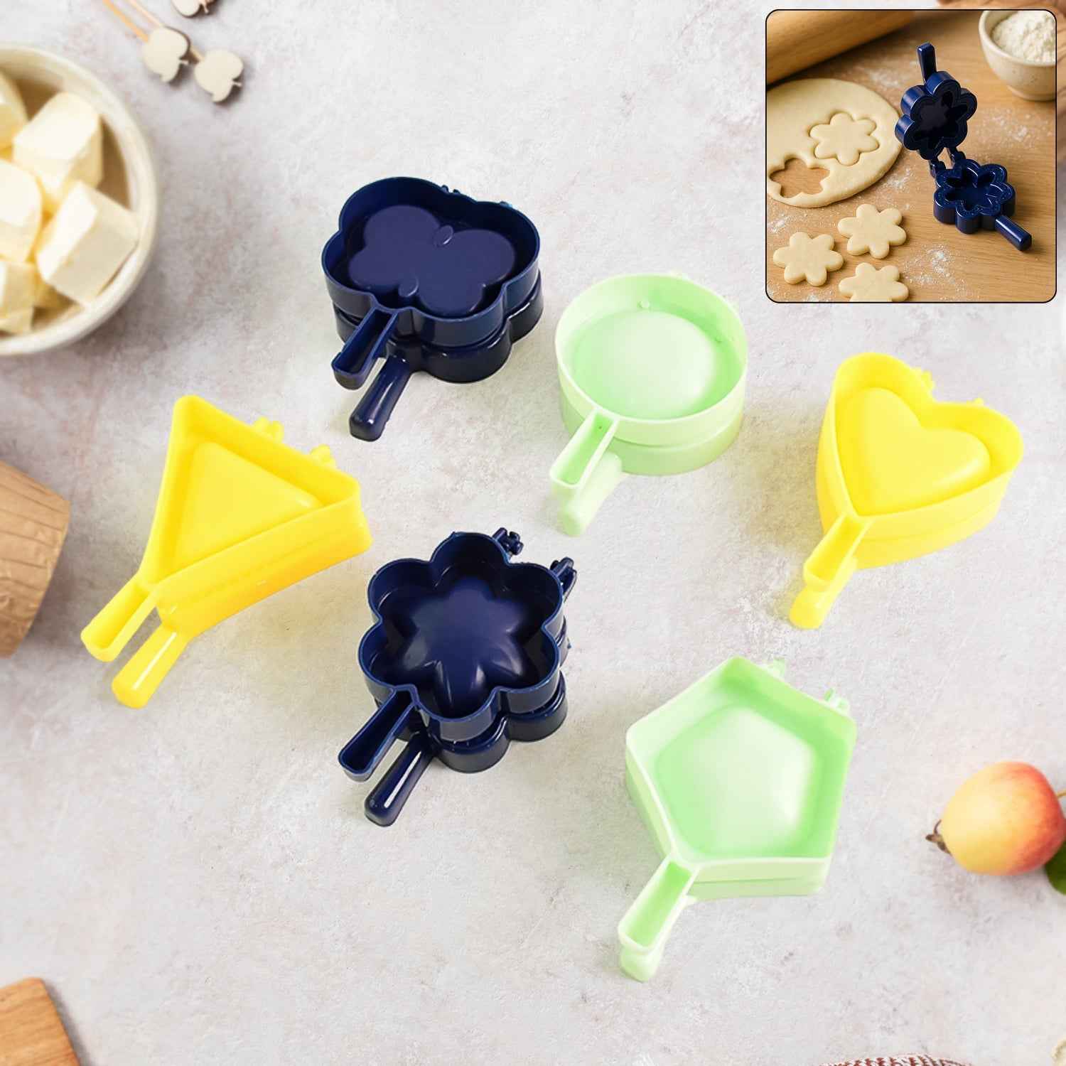 1 Pc Assorted Shape Plastic Snack Mould (Mix Design / 1 Pc)