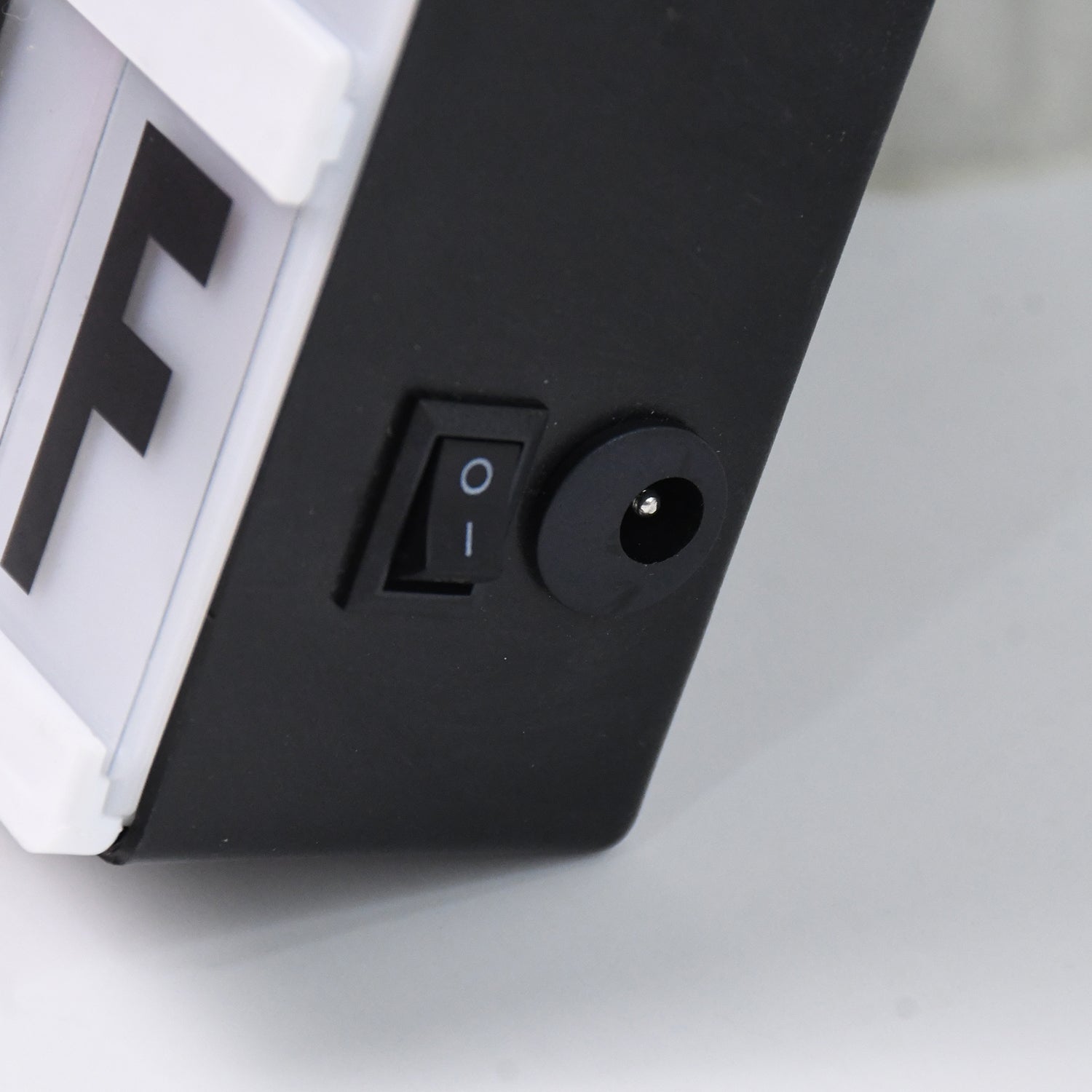 Black Mini A6 Magnetic Cinematic Light Box with 82 Characters and 10 Emojis (1 Set) Variety Bazaar