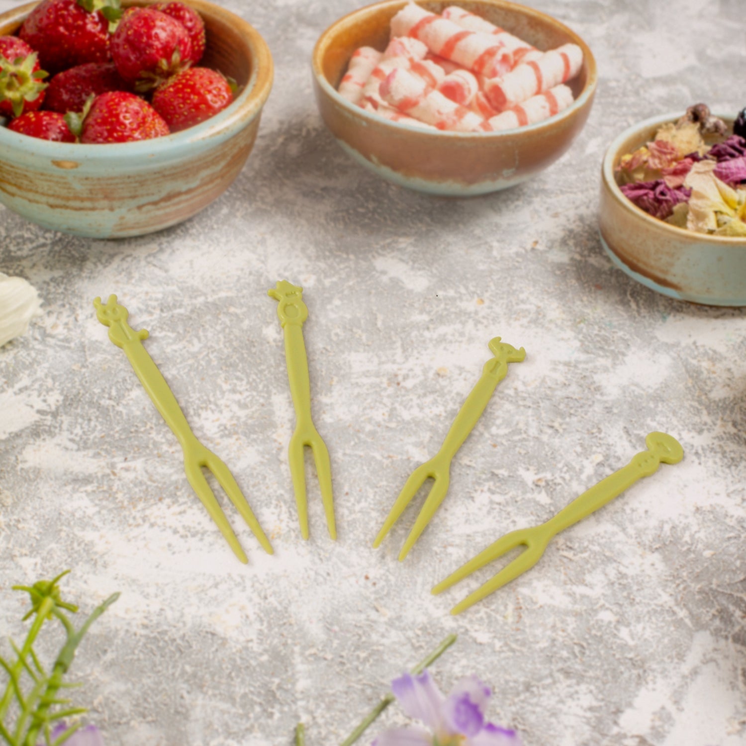 Plastic Fruit Forks Cake Dessert Forks Mini Forks (50 Pcs Set) Variety Bazaar