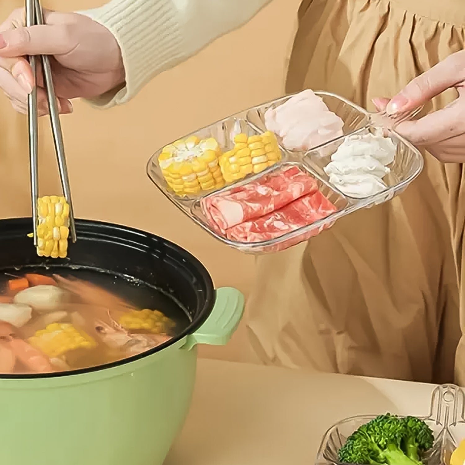 Plastic Kitchen Trays for Serving (4 Compartment / 1 Pc) Variety Bazaar