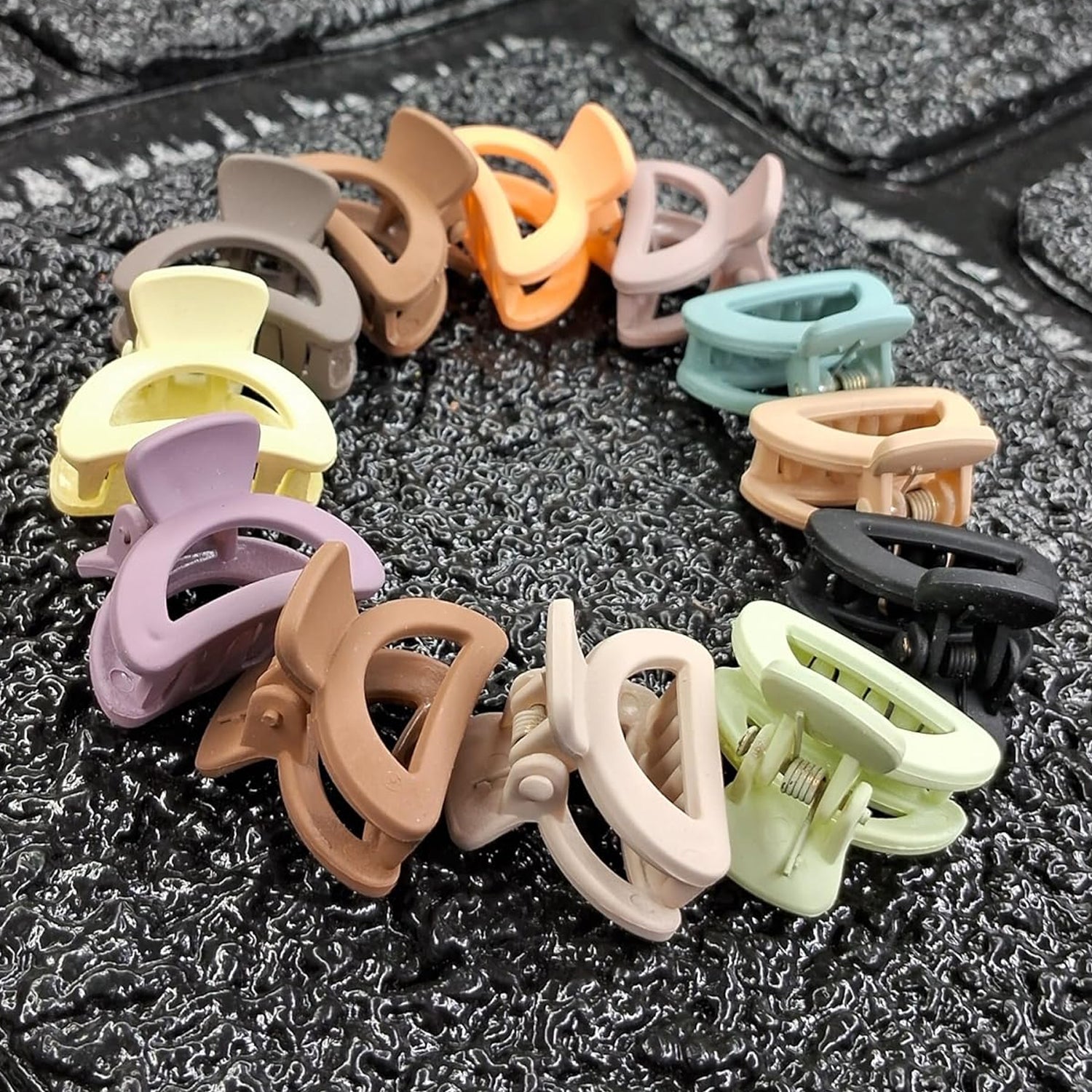 Plastic Small Hair Clips for Girls Kids Hair Accessories (3 Pcs Set / Mix Color & Design) Variety Bazaar