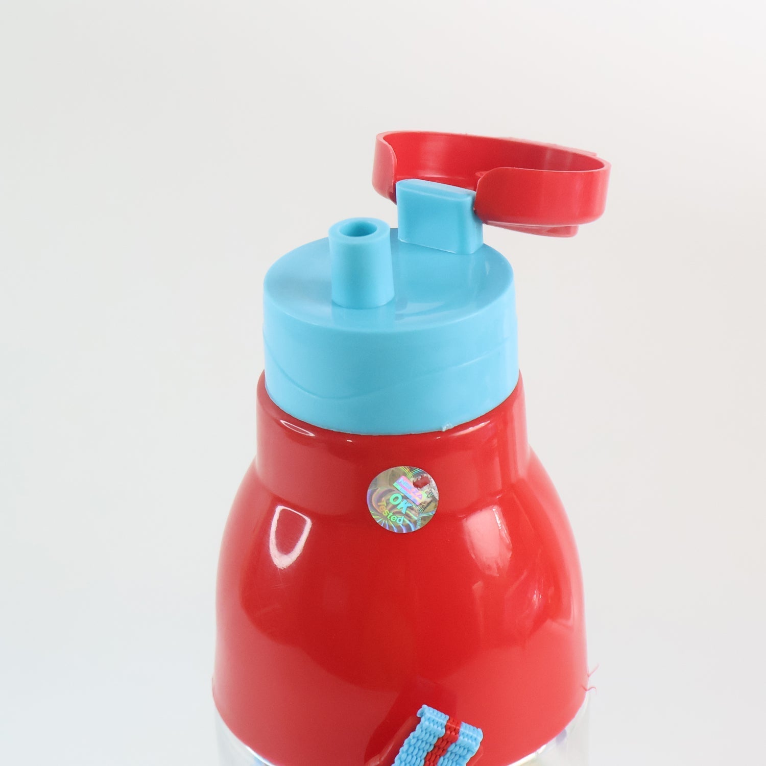900ml Insulated Water Bottle with Dori & Straw: Leakproof, BPA-Free, Sports Bottle Variety Bazaar
