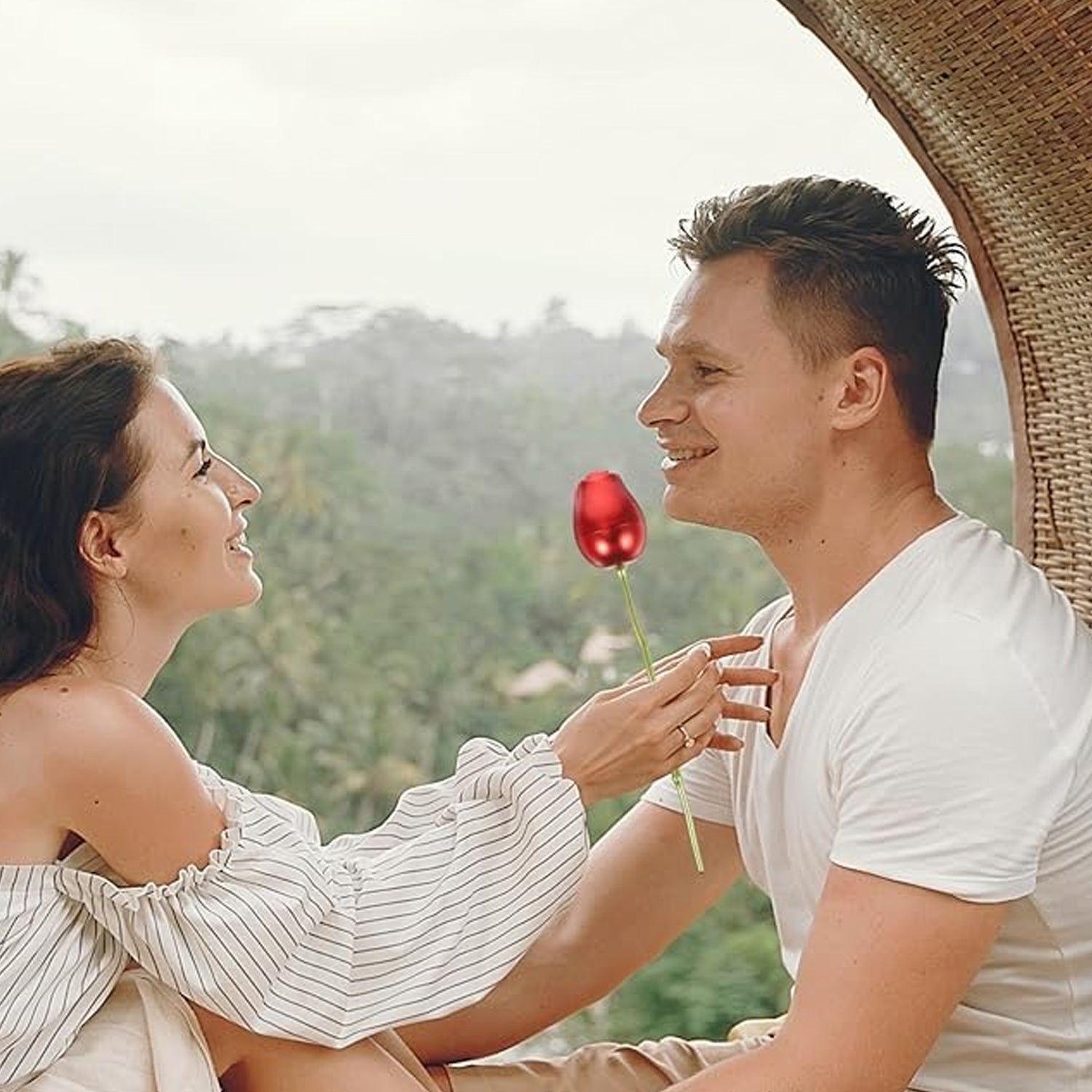 Metal Red Rose Couple Jewelry Box-Fancy Jewelry Box (1 Pc) travel sahayak