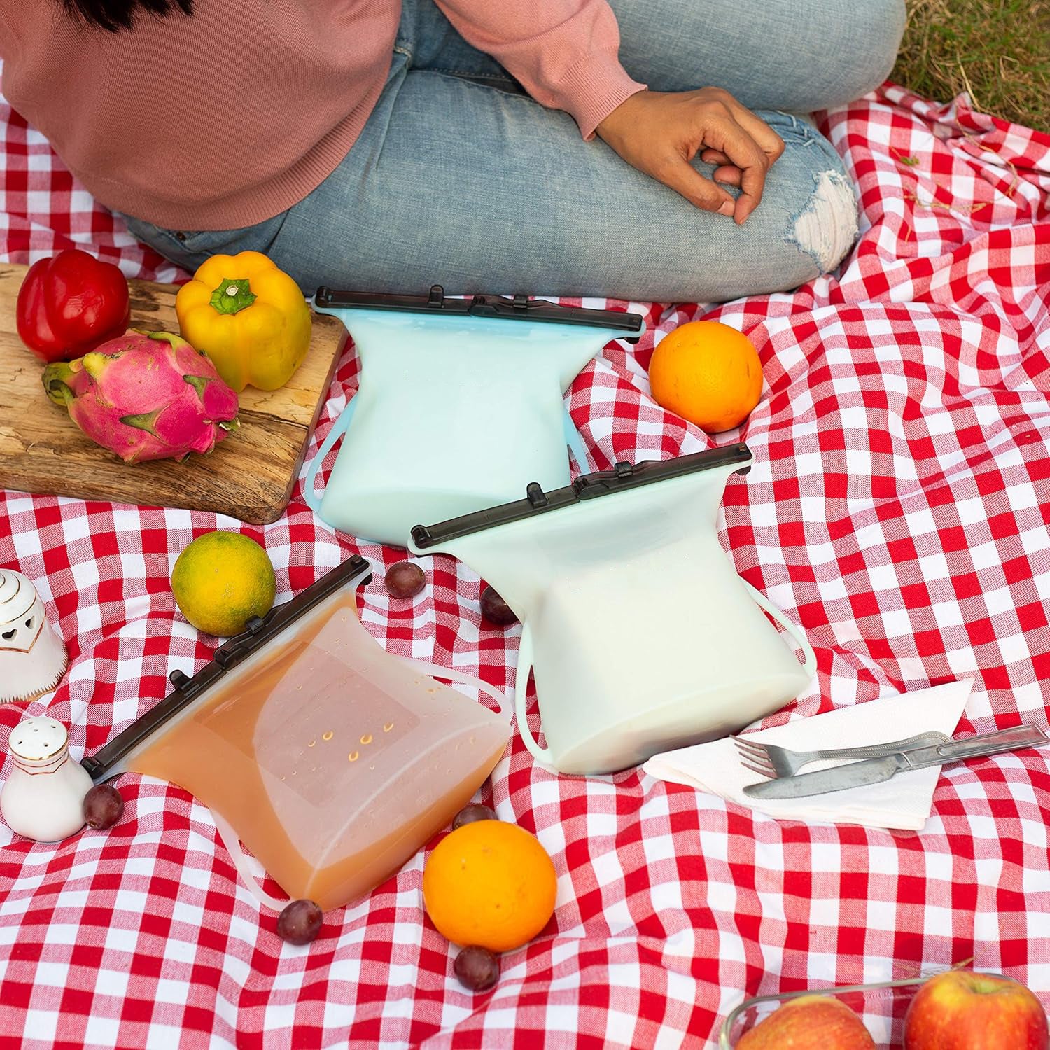 Eco-Friendly Food Storage: Reusable Silicone Bags (3-Pack) - Leakproof & Safe Variety Bazaar