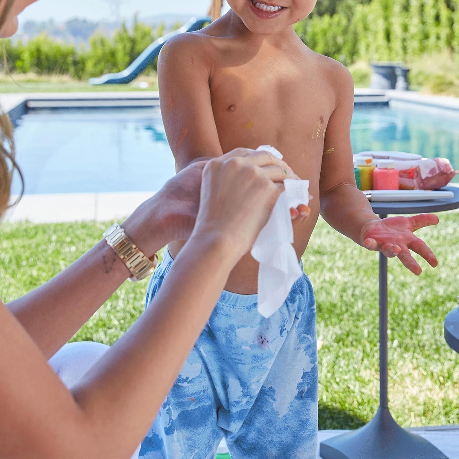 Refreshing Wet Wipes for Face | Facial Cleansing | Refreshing & Skin Hydration| Soothing for skin | pH Balance & Alcohol Free | Nourishing with Fruit extract | 25 Wipes Variety Bazaar