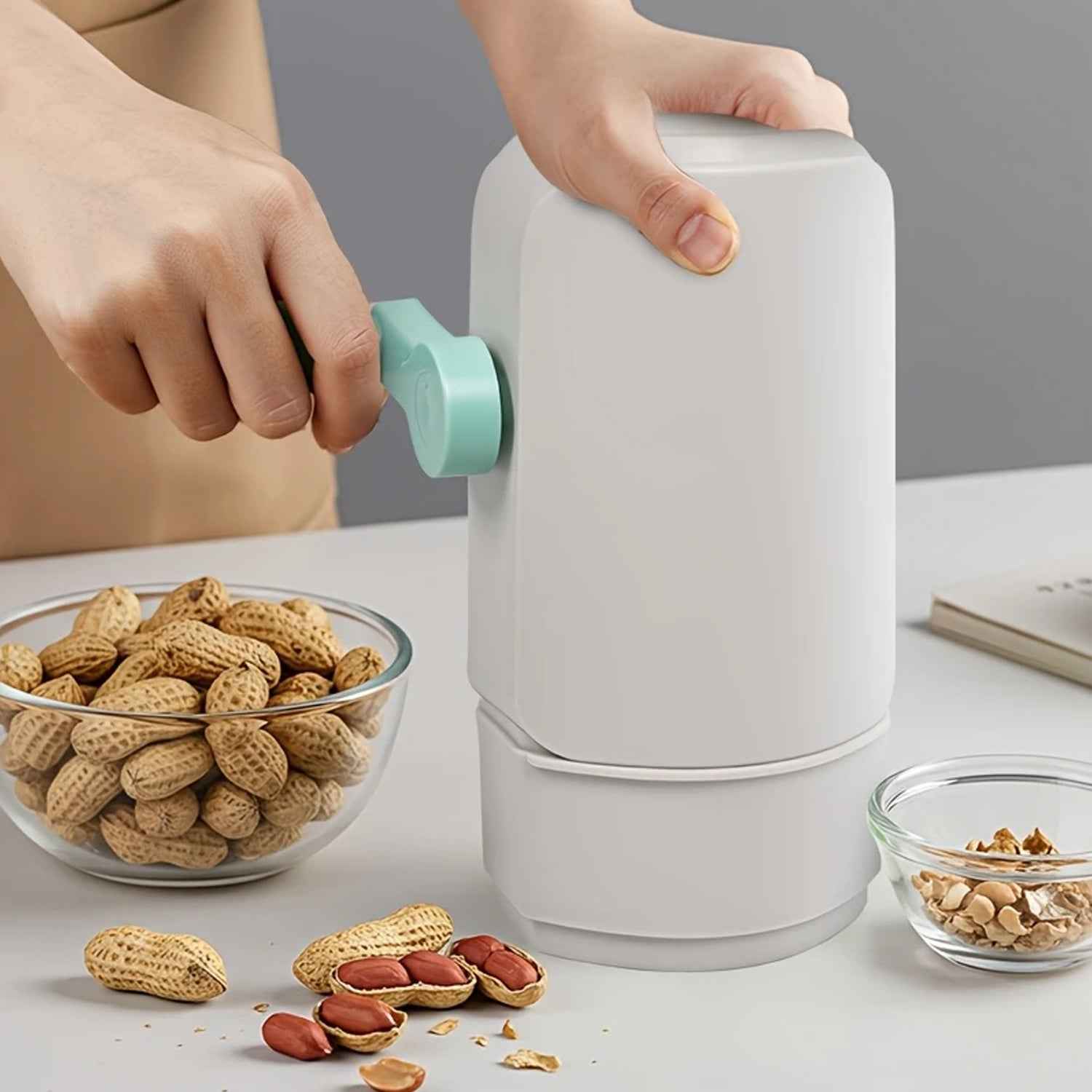 Manual Hand-Crank Peanut Sheller Machine