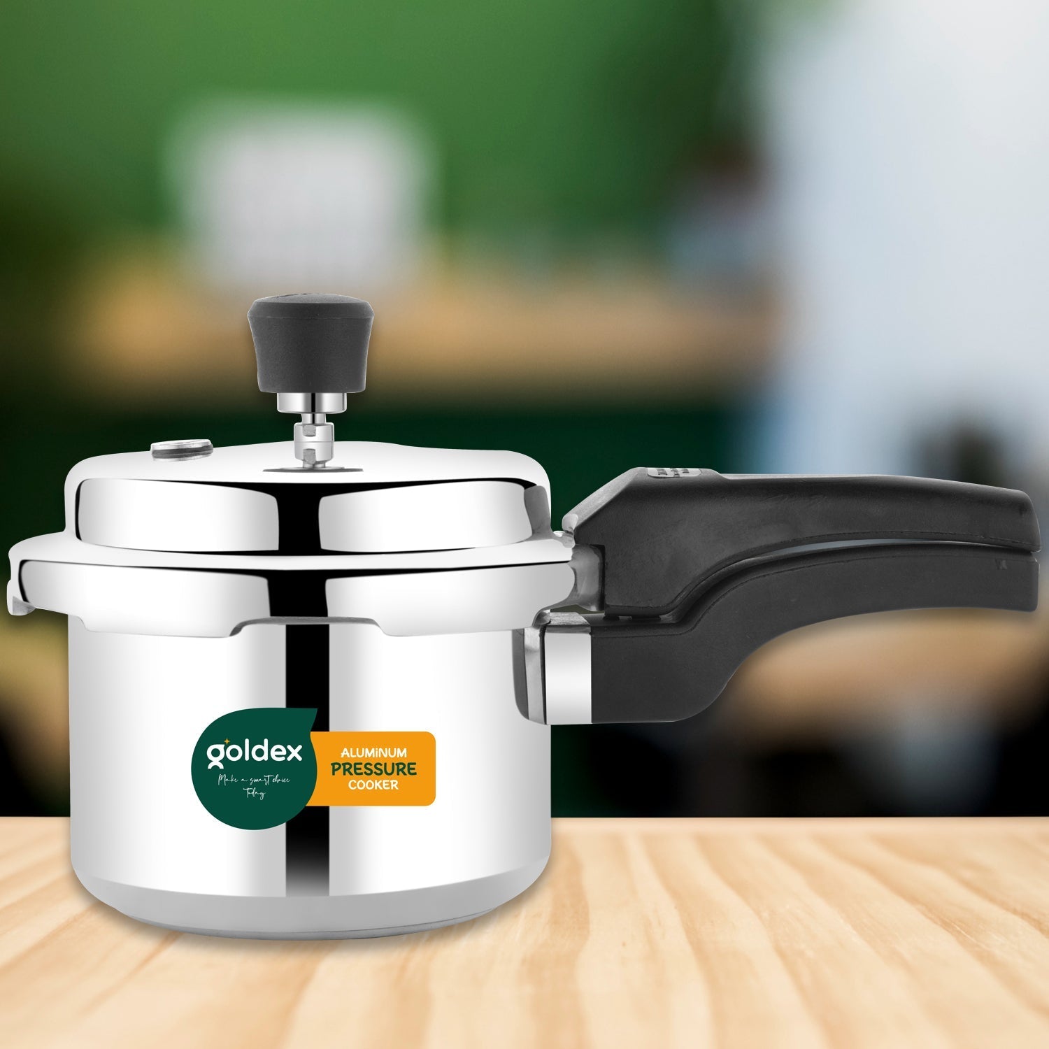 Aluminium Classic Goldex Pressure Cookers With Outer Lid (2 Litres / 5-Year warranty) travel sahayak