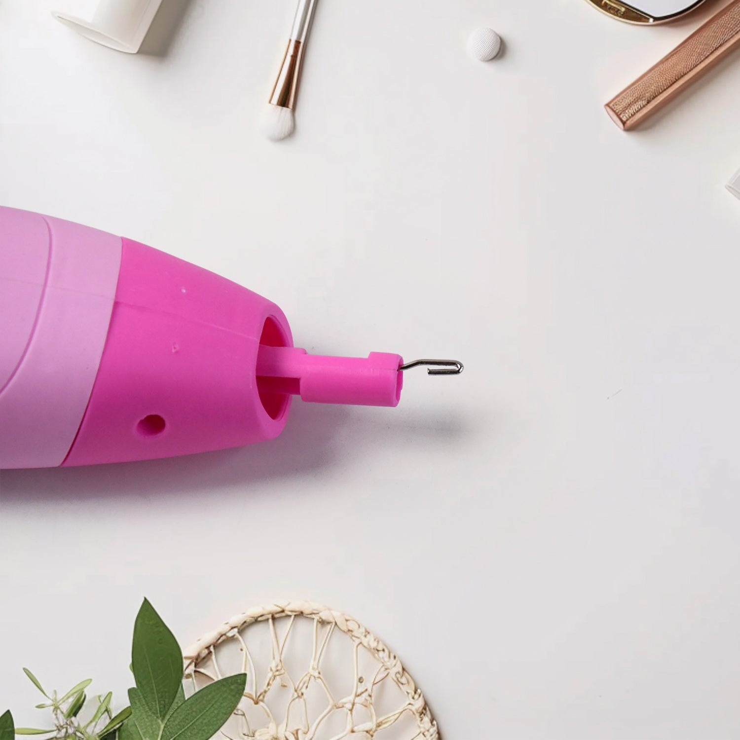 Hair Styling Clasp Clips Twisting Stringing Beads Kit for Girls, Portable Hair Braider Machine,Hairstyle Braid Kit DIY Hair Styling Tool with Comb, Rubber, Button Beads and Beads (85 Pcs Set), Hair accessories Variety Bazaar