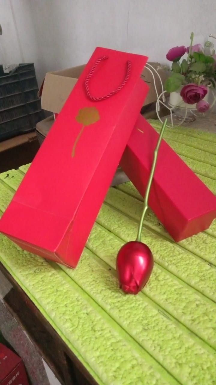 Metal Red Rose Couple Jewelry Box-Fancy Jewelry Box (1 Pc) Variety Bazaar