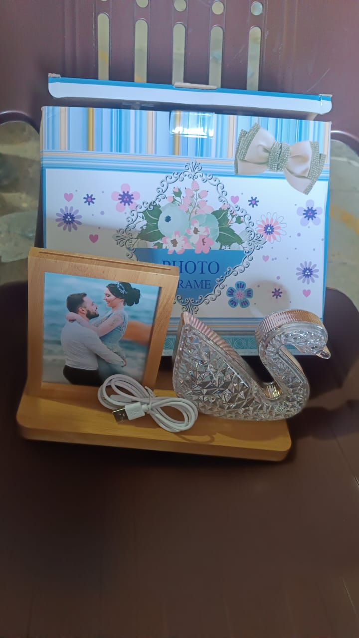 Duck Shape Cystal Led Lamp & Photo Frame Night Lamp | Wedding Gift | love couple Variety Bazaar