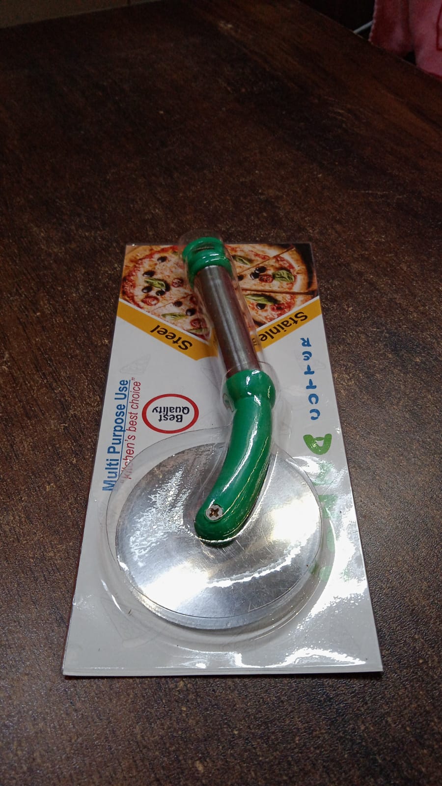 Kitchen Stainless Steel Wheel Pizza Cutter (1 pc) Variety Bazaar
