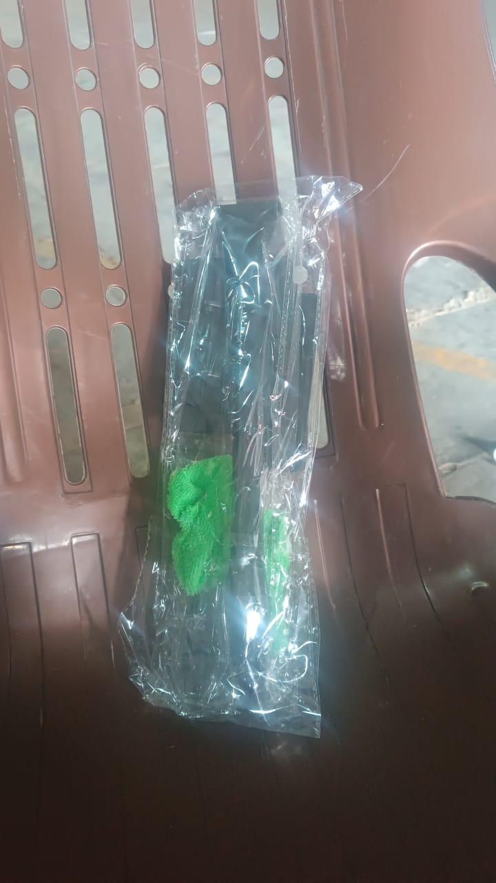 Windshield Clean Car Glass Cleaner Wiper With 1 Extra Microfiber Cloth (1 Pc / 38 Cm Long) Variety Bazaar