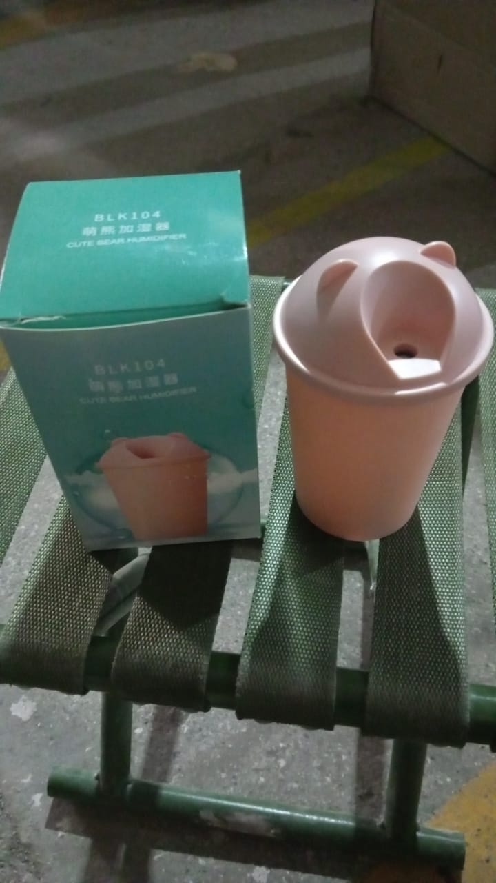 Cute Bear Shape USB Humidifiers Cup (1 Pc / Multicolor Light) Variety Bazaar