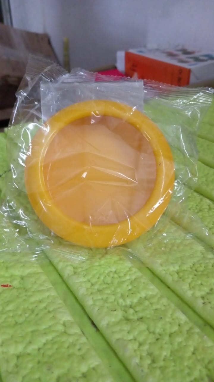 Vegetable Container Premium Fruits Saver Keeper (1 Pc / Yellow) Variety Bazaar