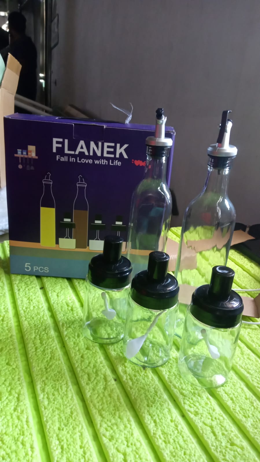 Transparent Glass Oil Dispenser 500 ML Bottle Set of 2, Spice Jar 250 ML Set of 3, Oil Bottle for Kitchen, Oil & Vinegar Storage Glass Bottle, Glass Container for Spice, Masala (5 Pcs Set)