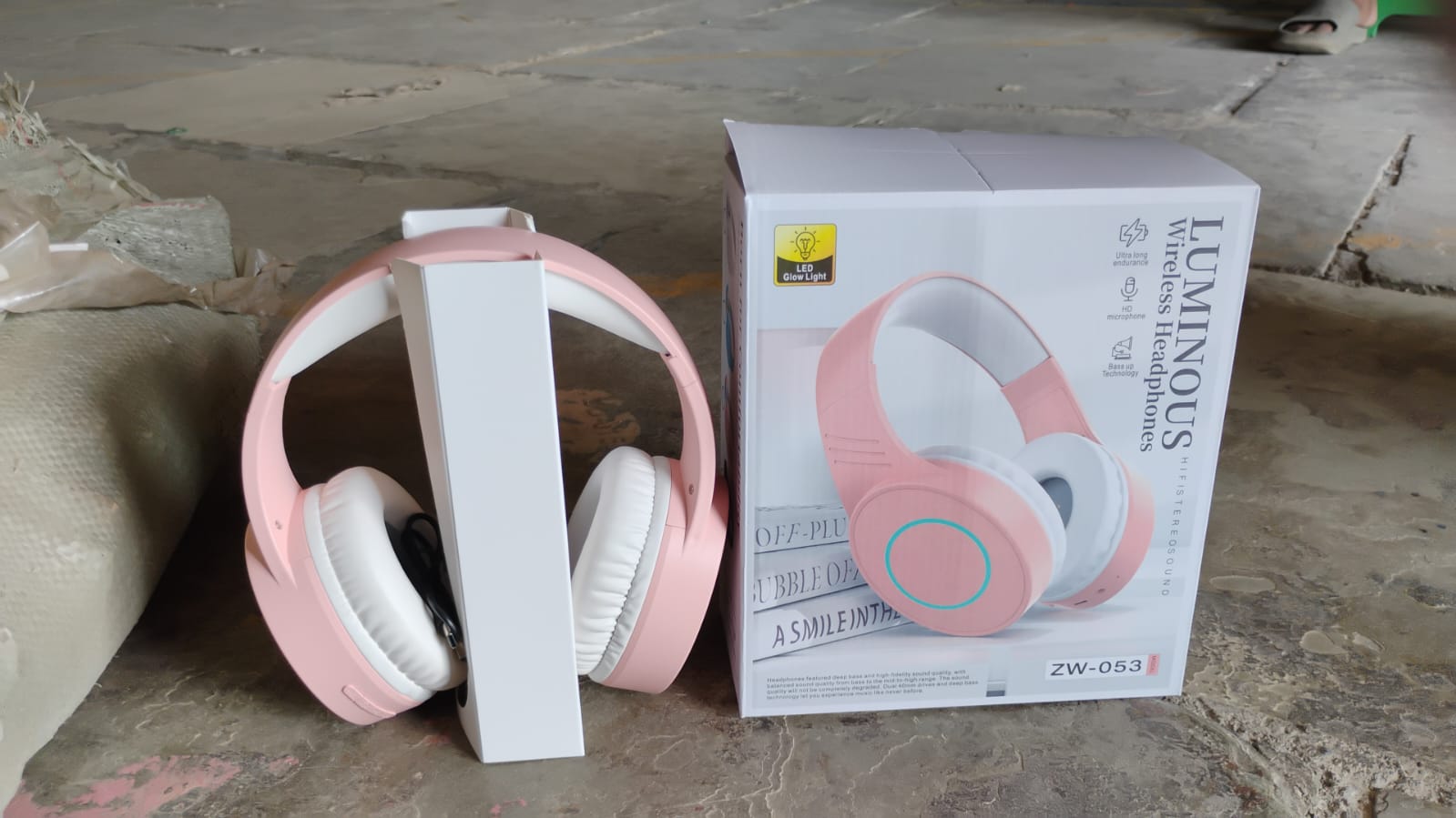 Wireless Over-Ear Bluetooth Headphones (ZW-053) Variety Bazaar