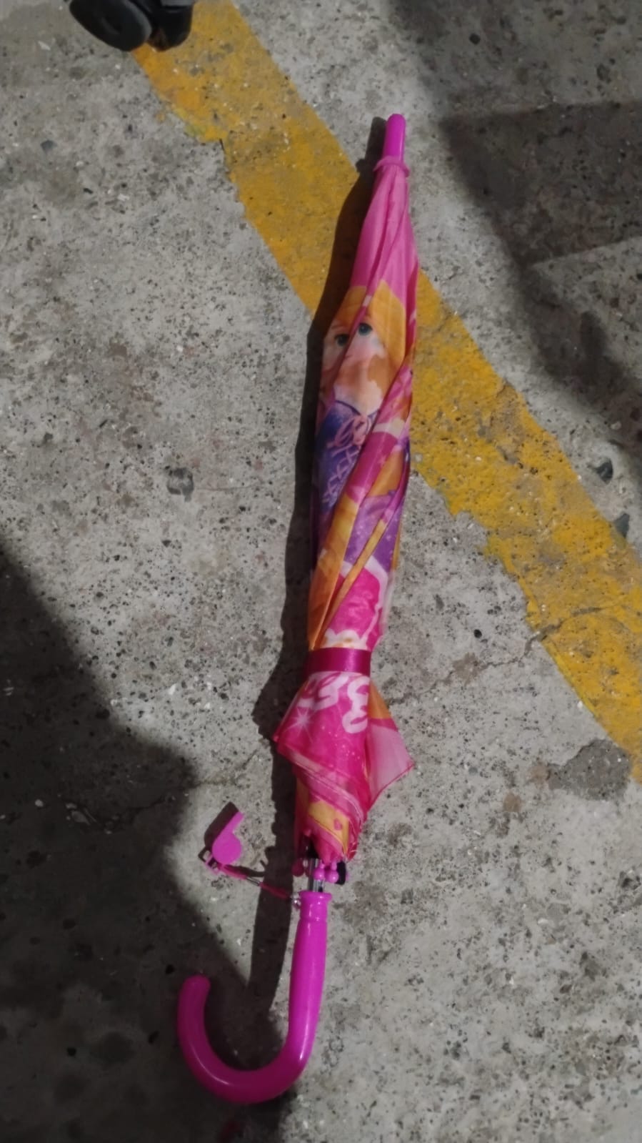 3 Fold Manual Open Umbrella | Windproof, Sunproof & Rainproof with Sturdy Steel Shaft | Easy to Hold & Carry | Umbrella for Women, Men & Kids (1 Pc) Variety Bazaar