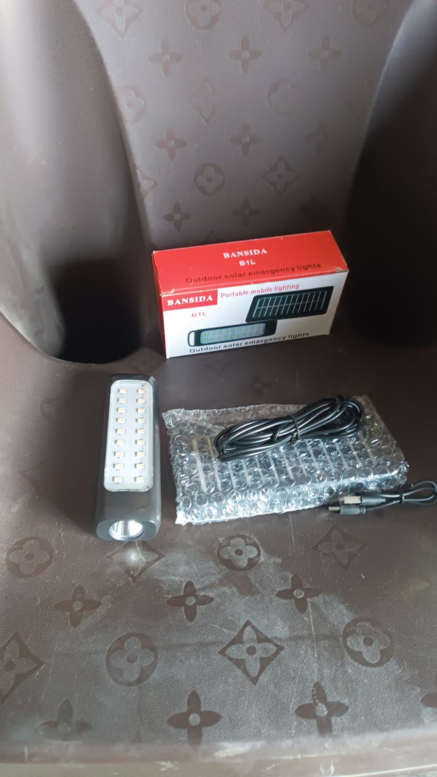 3 Modes Outdoor Indoor Hanging Solar Light Small 18LED & 1 Big LED Variety Bazaar