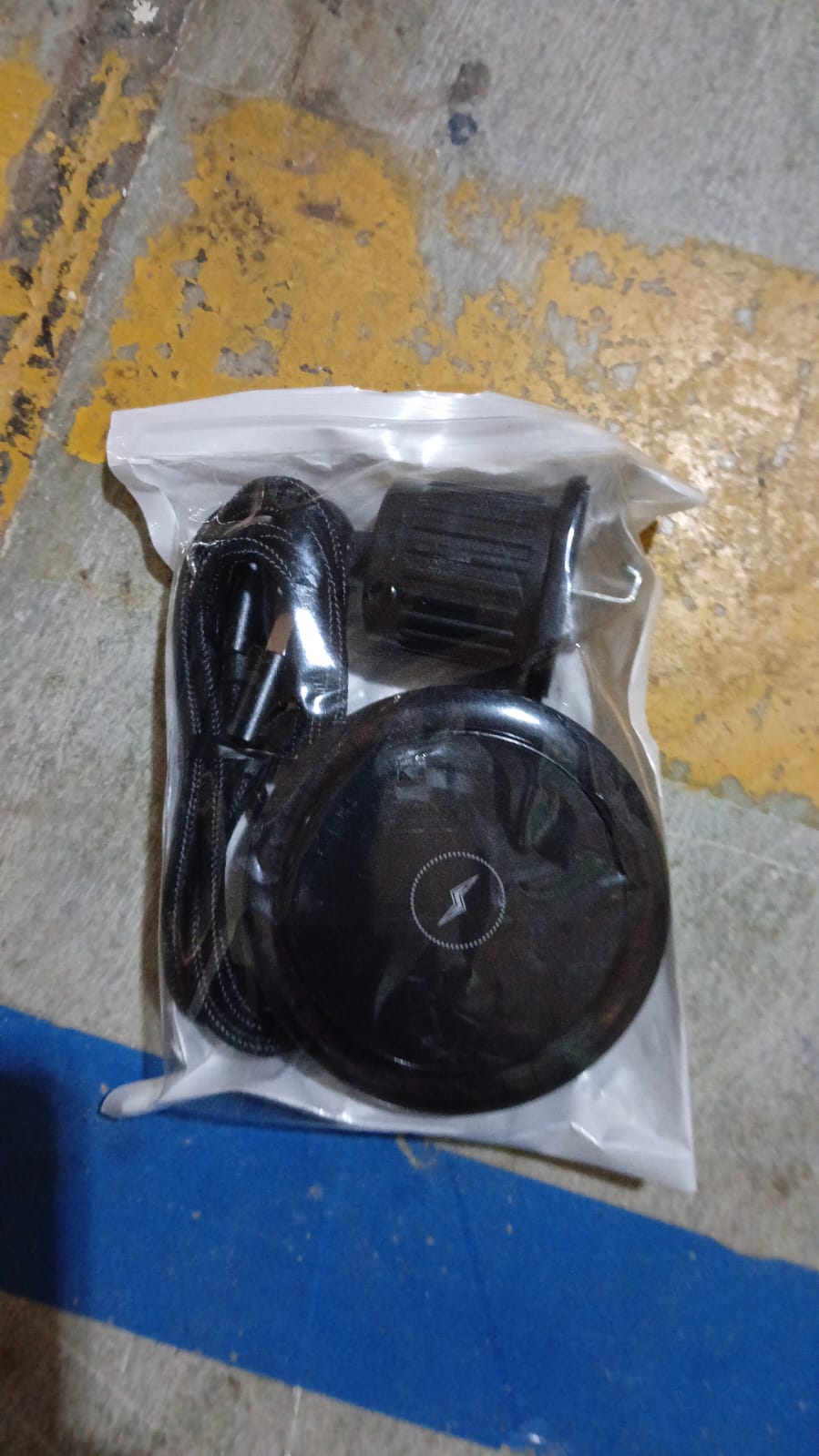 Magnetic Phone Mount Wireless Charger | Music Reactive Lights (1 Set) Variety Bazaar