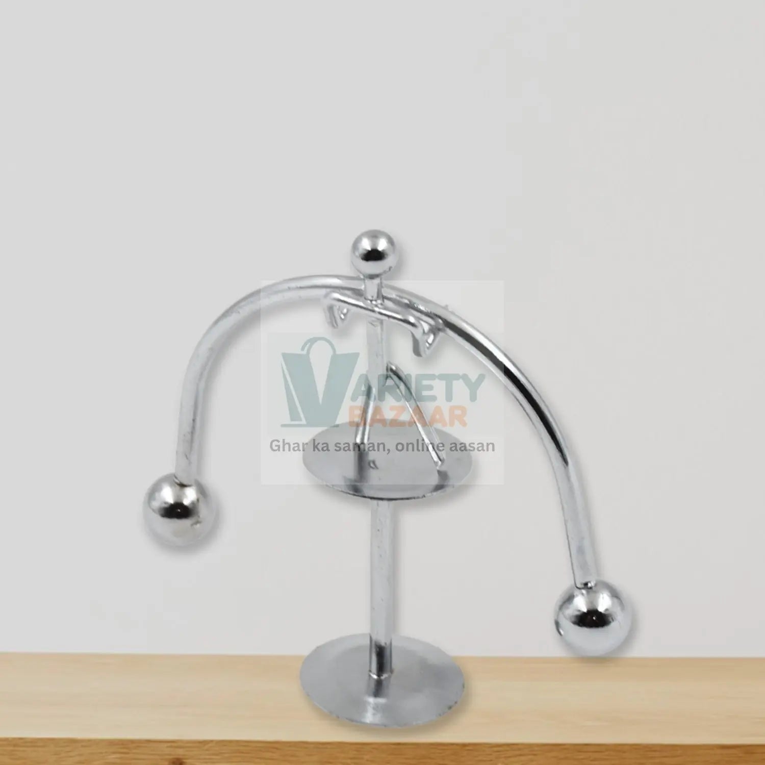 7850 Mini Steel Balance Toy, Small Weightlifter Mold Desk Decor Metal Craft Perpetual Balance Art Education Motion Toy Figurine Home Office Decoration Birthday Gift (1 Pc) Travel Sahayak