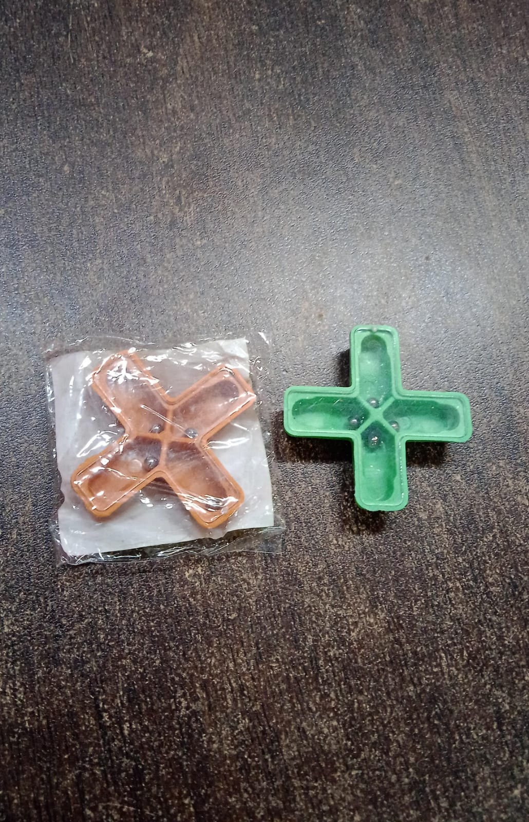 Magic Toys Magic Cross Magic Tricks Puzzle (1 Pc / Mix Color & Design) Variety Bazaar