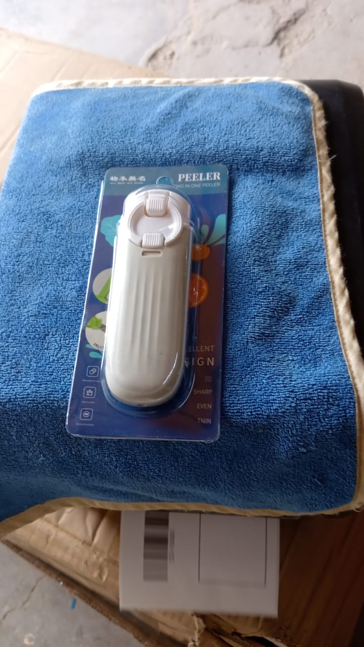 Dual-Use Knife and Peeler, 2-in-1 Stainless Steel Blades Wiith case (1 Pc) Variety Bazaar