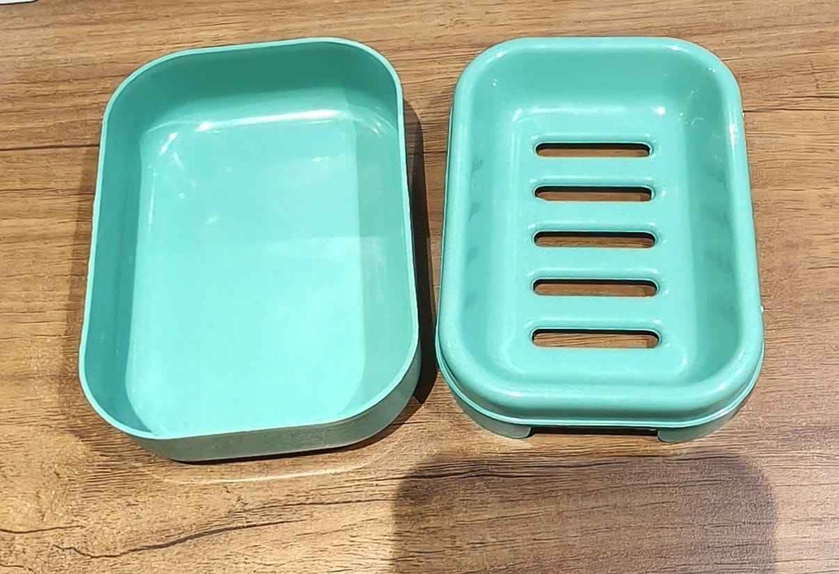 Premium Quality Rectangular Aqua Green Plastic Soap Case (1 Pc)