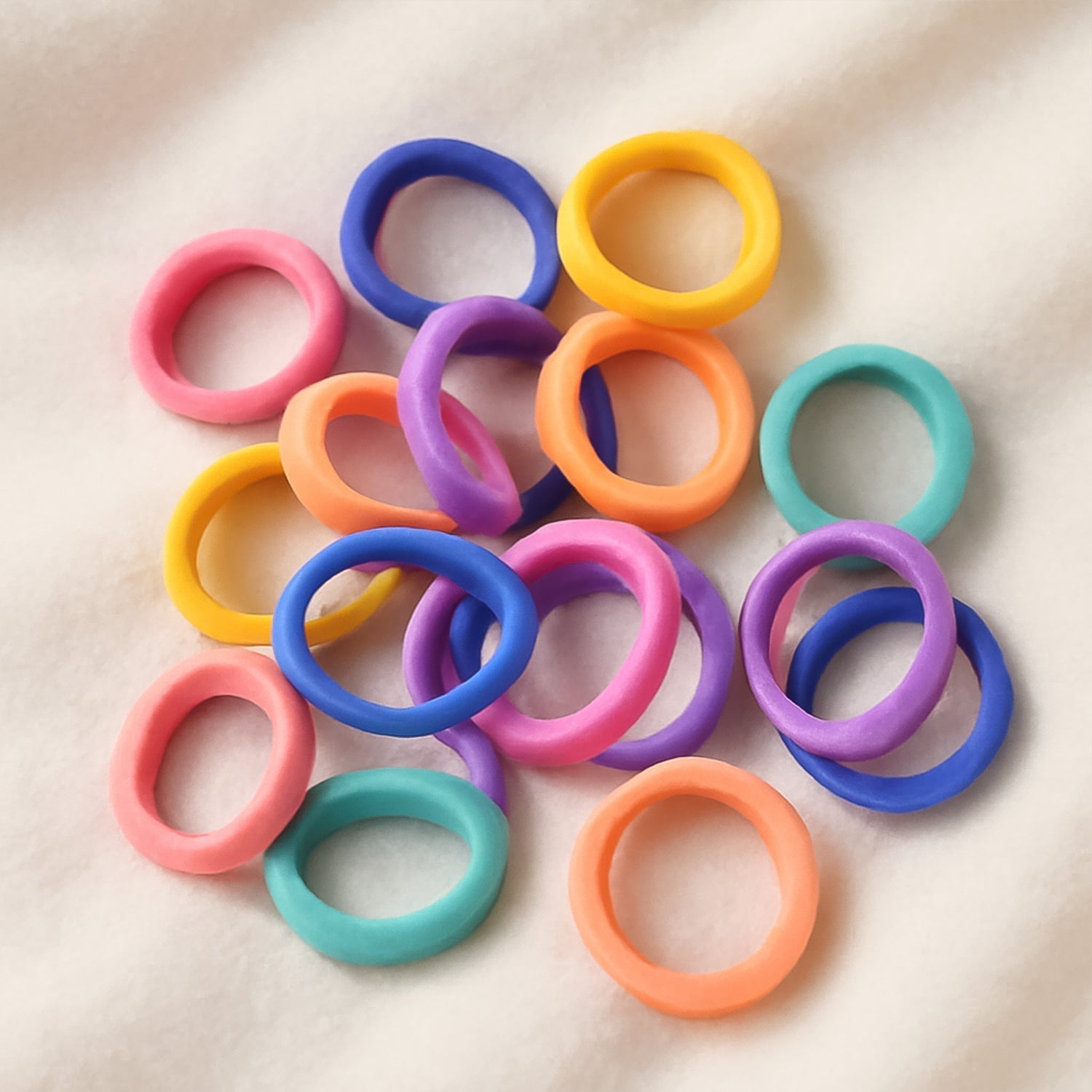 Mini Hair Ties, Mini Hairlines, mini hairbands (30 Pcs Set), Hair accessories Variety Bazaar