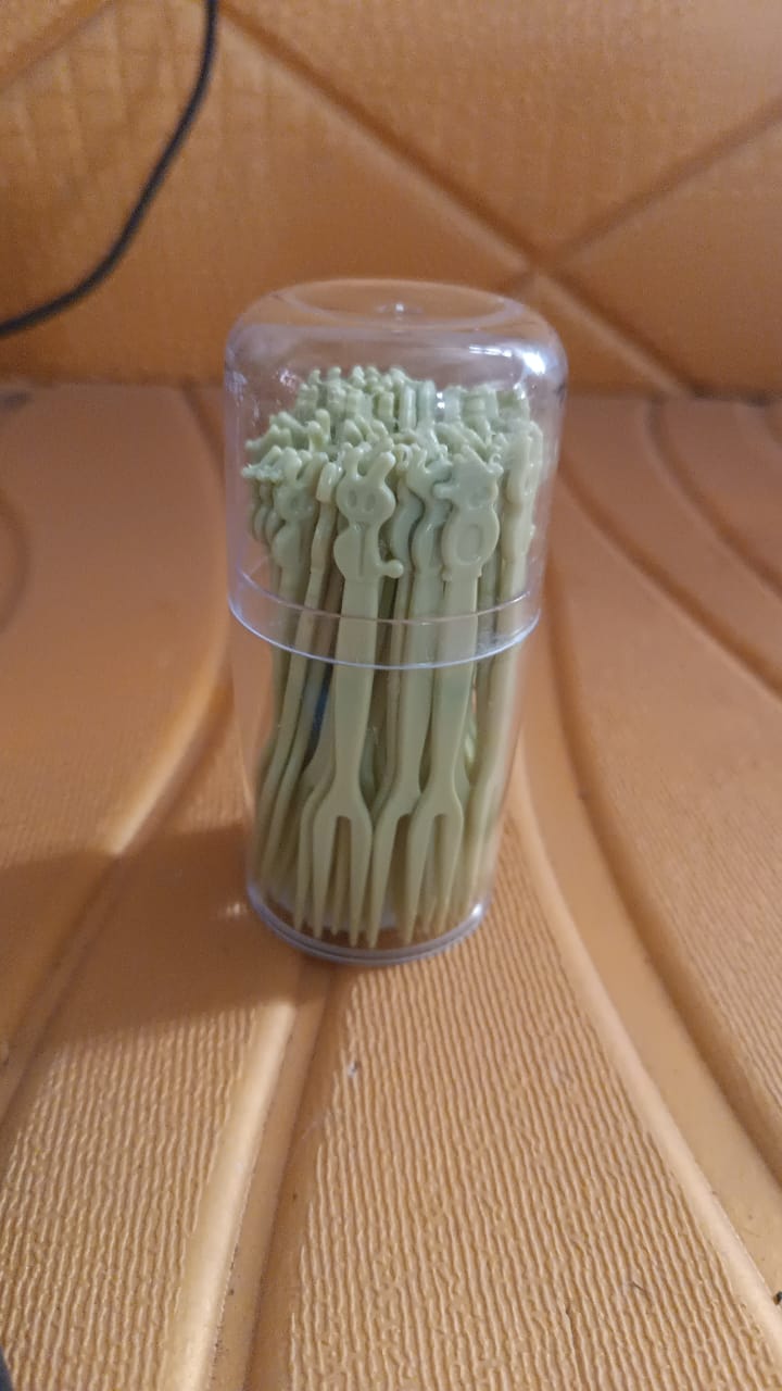 Plastic Fruit Forks Cake Dessert Forks Mini Forks (50 Pcs Set) Variety Bazaar