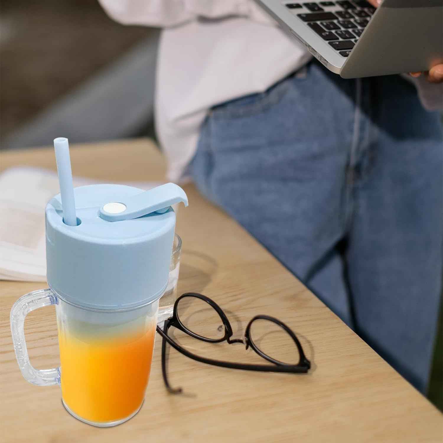 5841 2 In1 Portable Crusher Juicer With Handle Straw For Smoothie Sipper Usb Rechargeable (340 Ml) 6 Stainless Steel Blades Compact Juicer Mixer Juicer Portable Fresh Juice Blender Portable Electric Juicer ( 340 Ml )