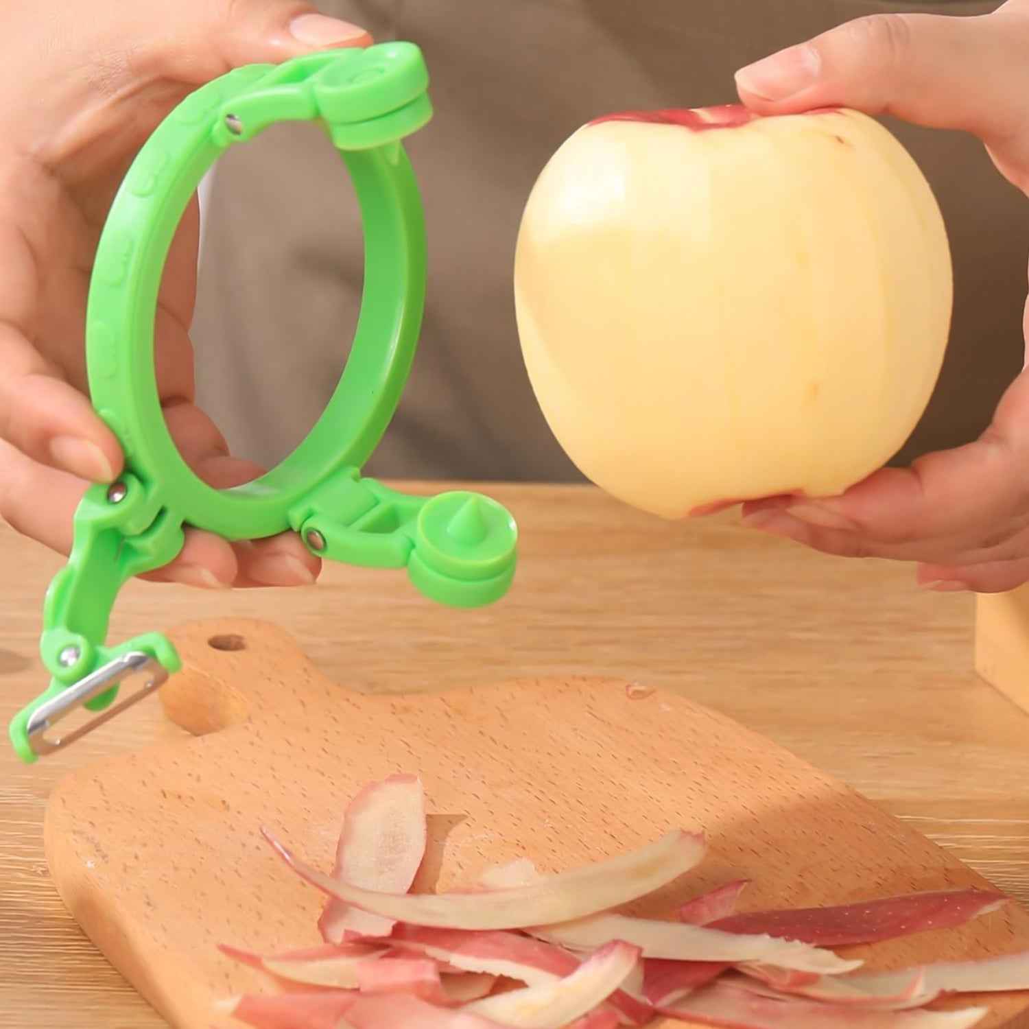 Adjustable Apple Peeler Cutter With Holder Ring