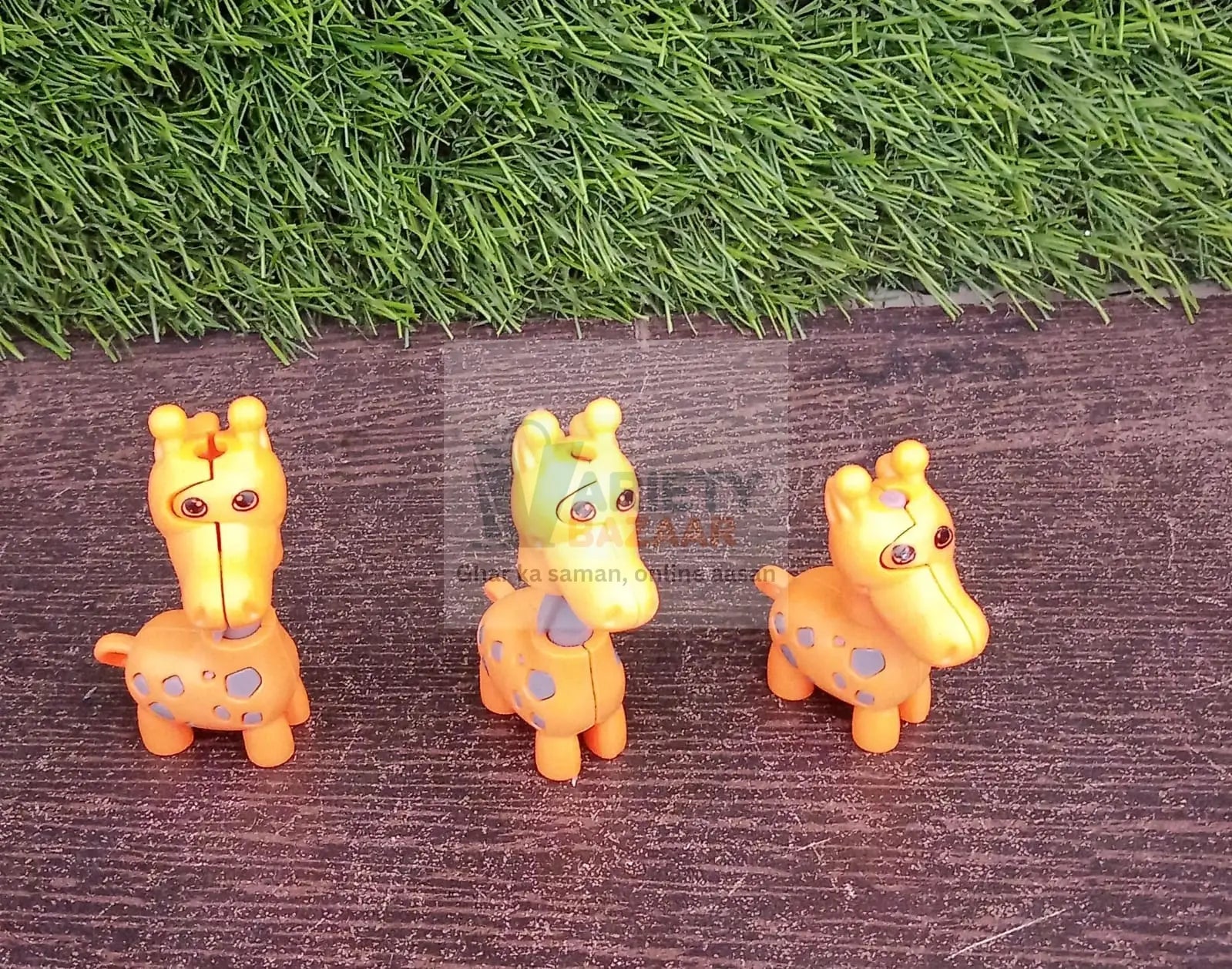 Extandable Giraffe toy, Cute Looking Giraffe with Extandable Neck Variety Bazaar