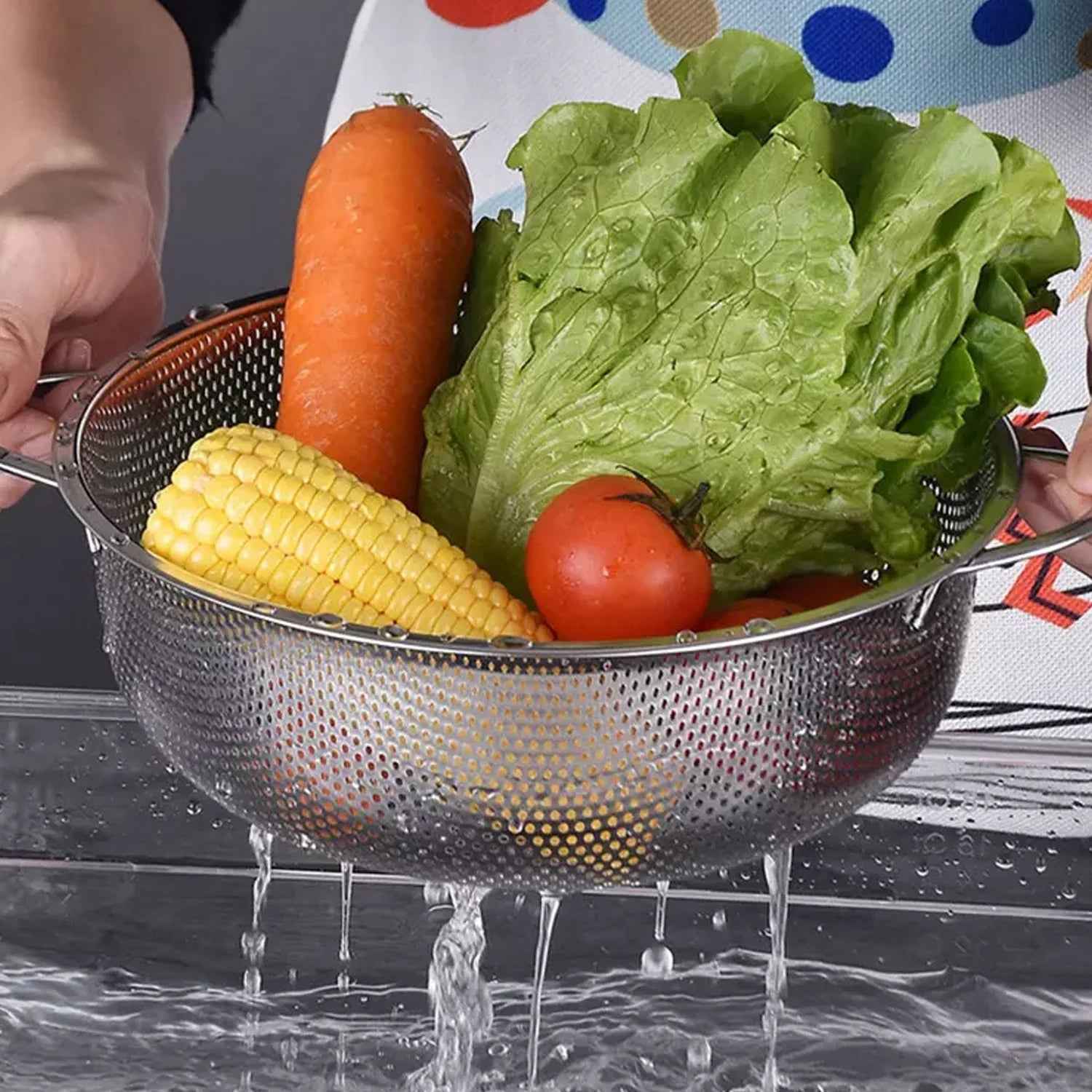 5754 Stainless Steel Colander With Handle Large Metal Mesh Basket Strainer For Pasta Spaghetti Berry Veggies Fruits Kitchen Food Colander Dishwasher Safe (1 Pc 25.5 Cm)