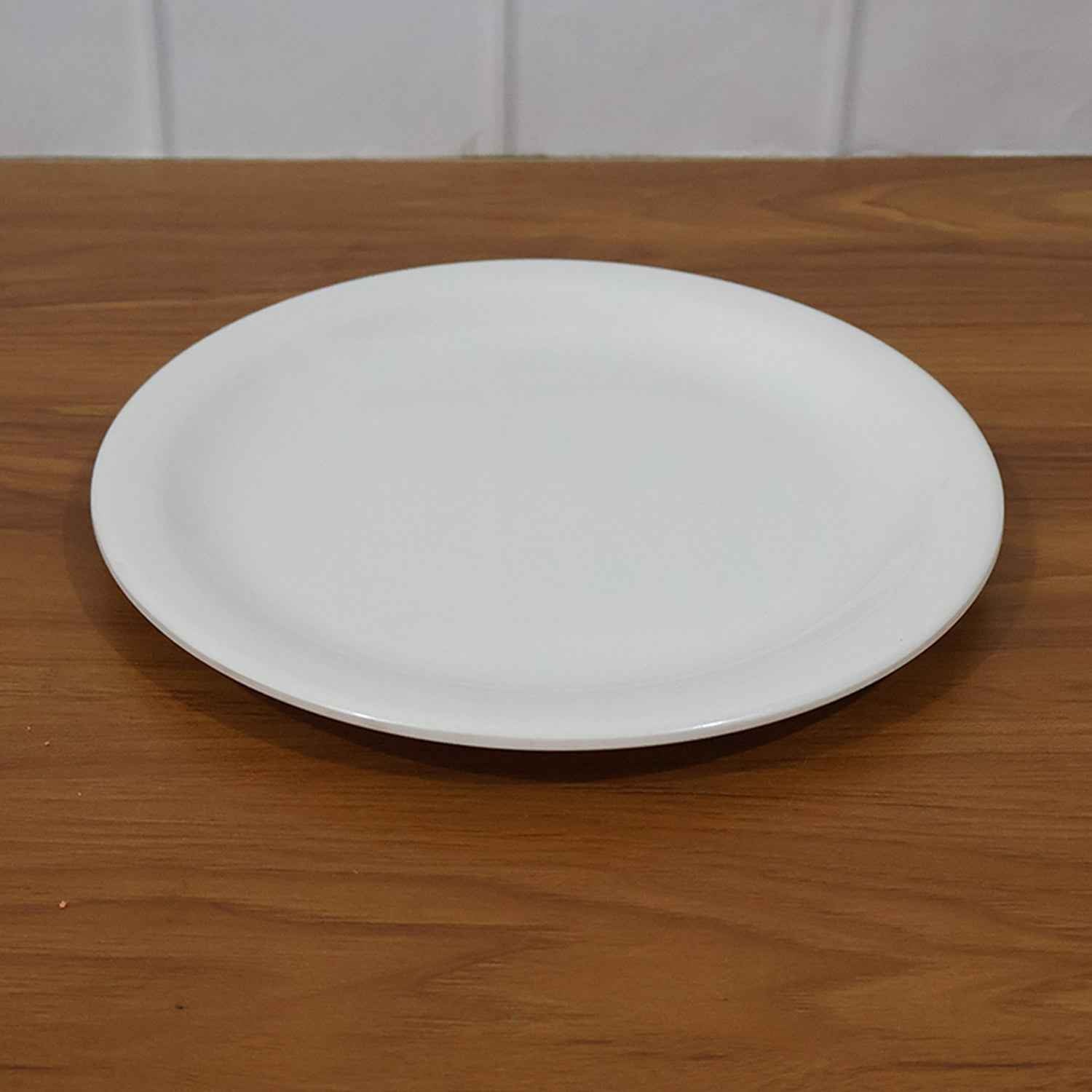 Plastic Round Dinner Serving Plate 23 Cm (1 Pc)