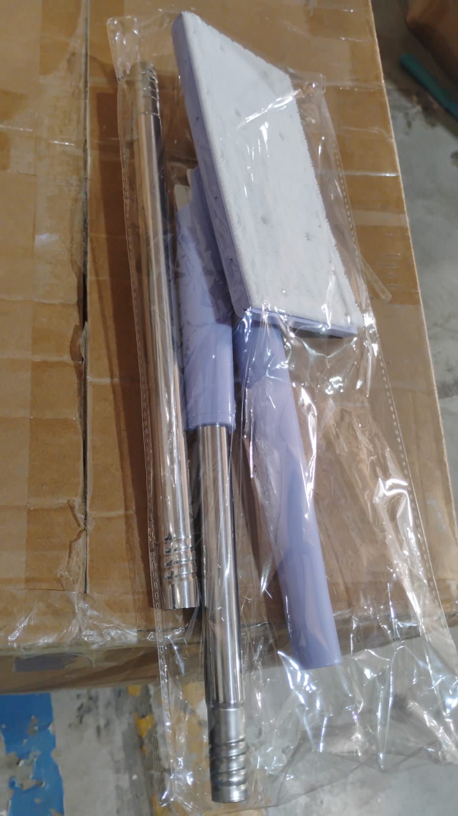 Automatic Cloth Changing Mini Mop with Push Pull Cloth Changing Handle (1 Pc) Variety Bazaar