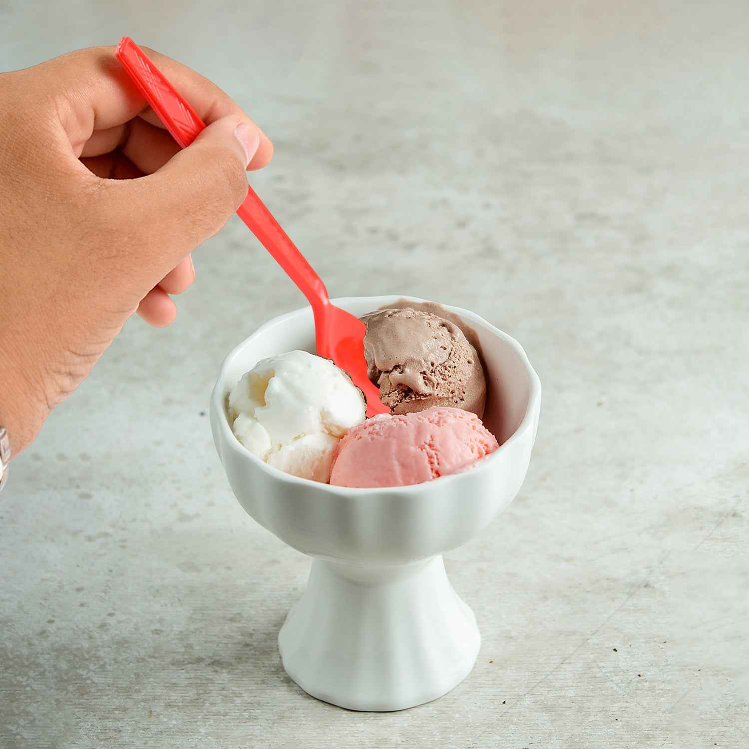 Reusable Home Dining Plastic Spoons (8 Pc)