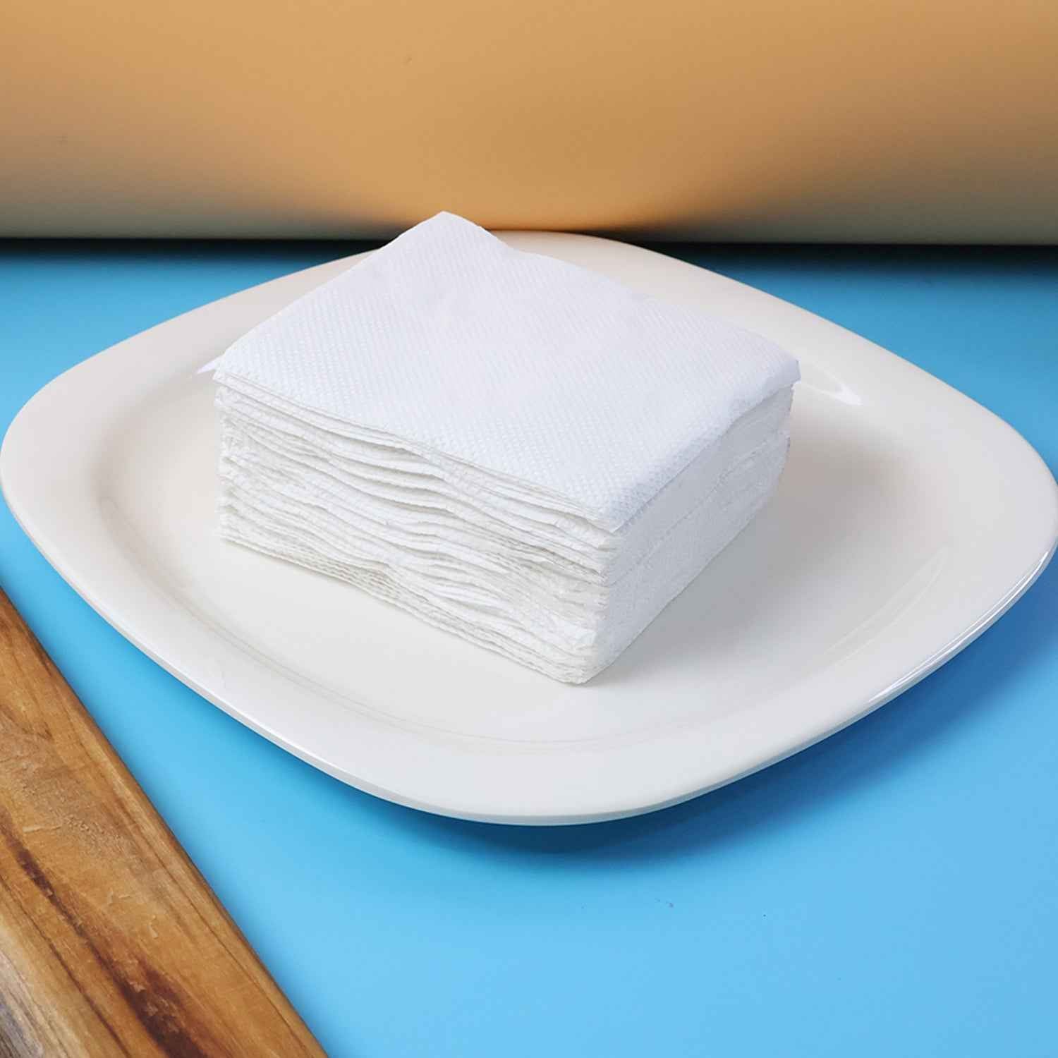 Freshee Premium Ultra-soft Disposable Paper Napkins 50 Pc (23 X 25 Cm)