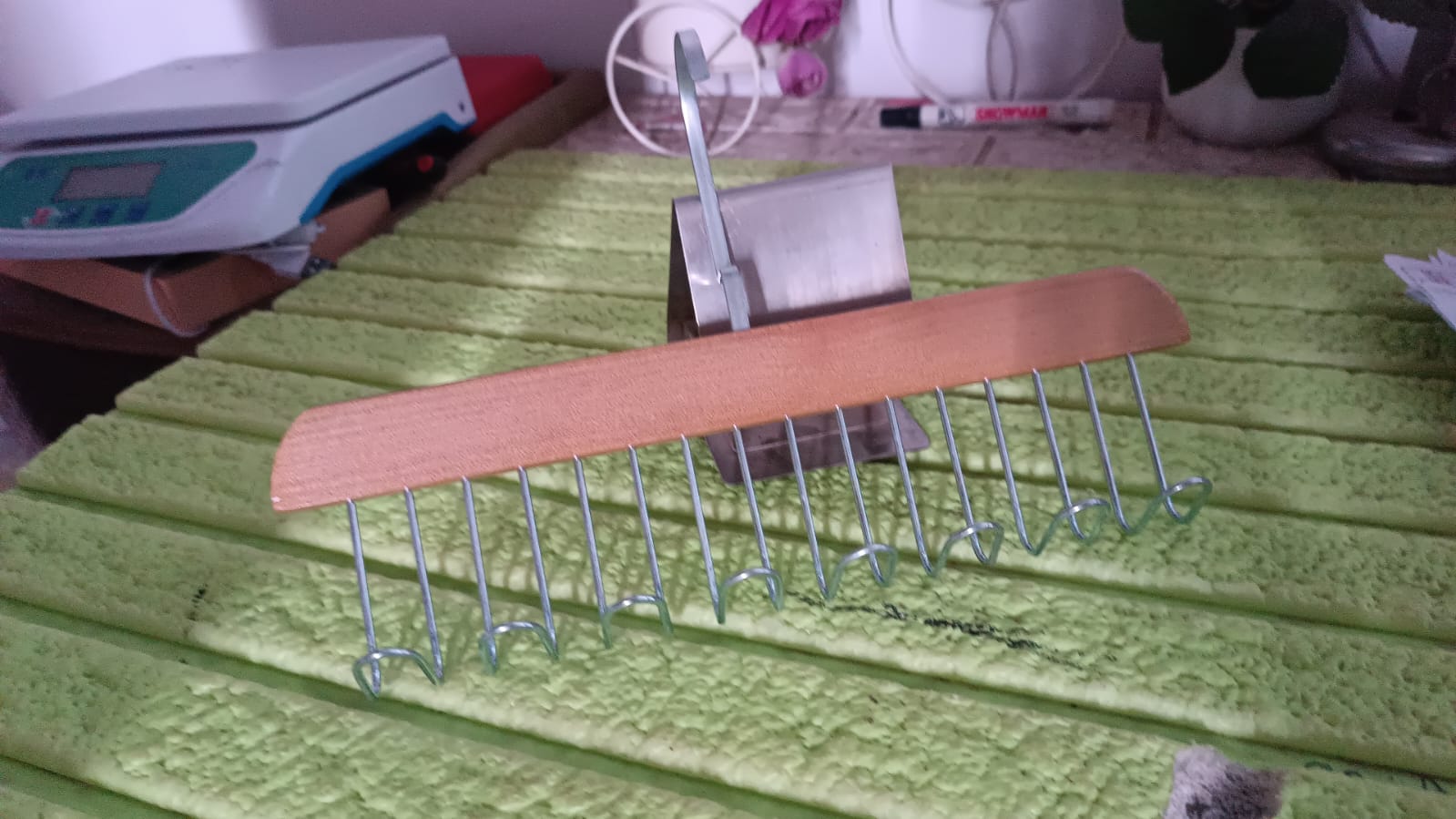 Space Saving 8 Hooks Wooden Hangers (1 Pc) Variety Bazaar