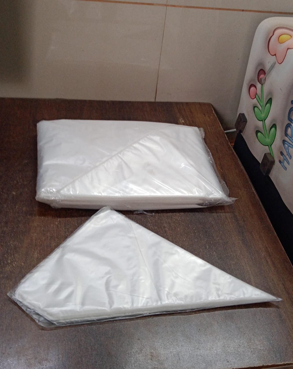 Disposable Piping Bags (100 Pcs Set / Medium) Variety Bazaar