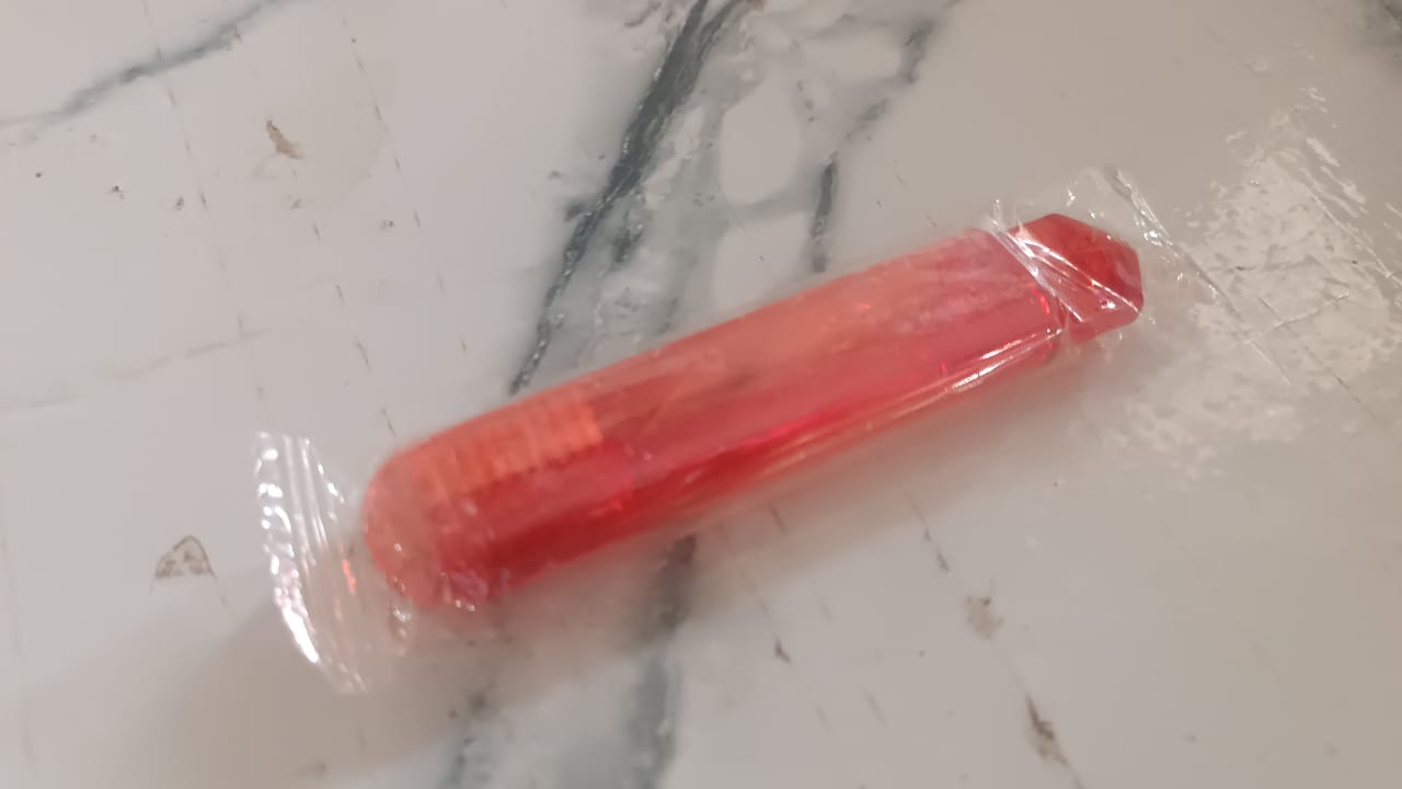 Portable Folding Toothbrush with Built-in Travel Case (1 Pc) Variety Bazaar