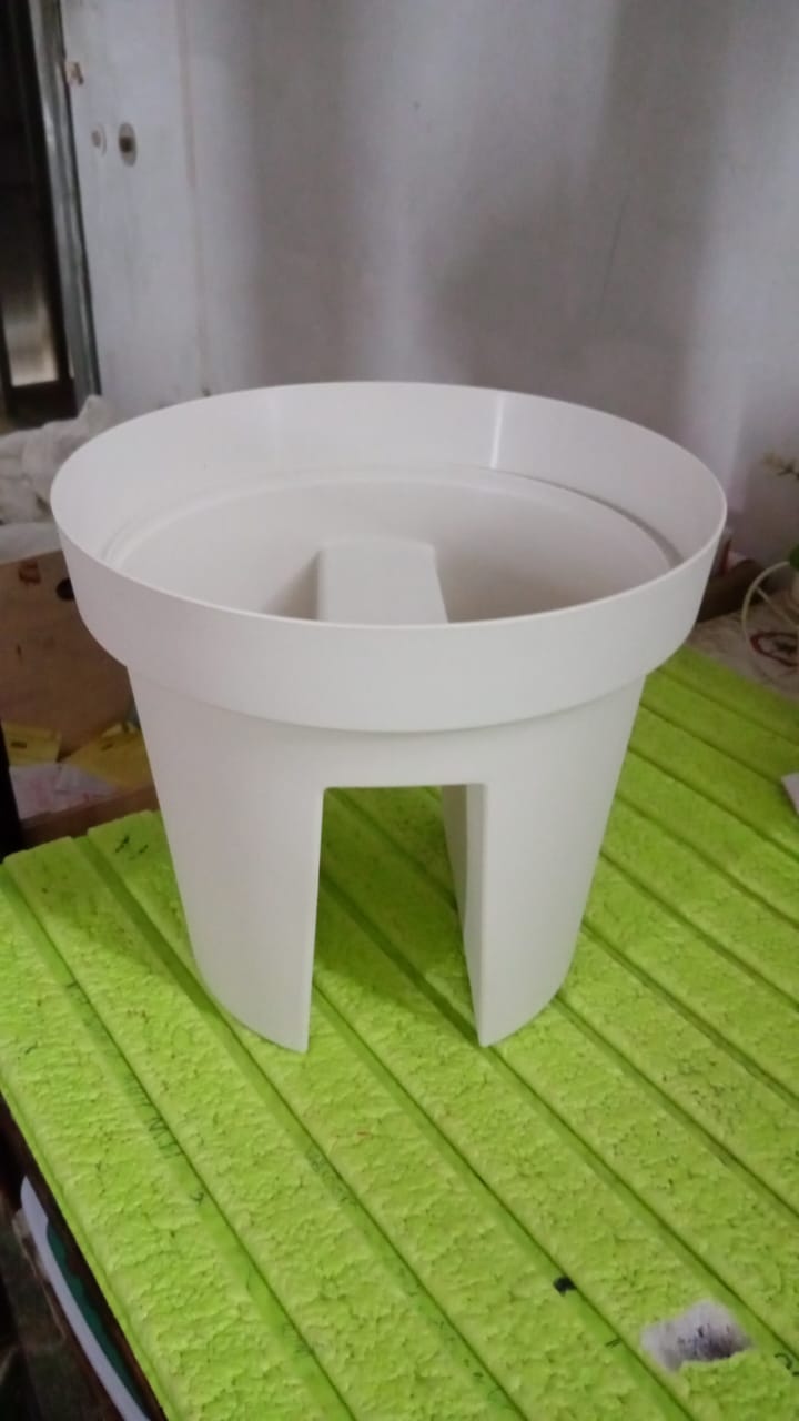 Riding Pot Bling Decor Creative Flowerpot Balcony Flower Pot Holder (1 Pc / MOQ :- 2 Pc) Variety Bazaar