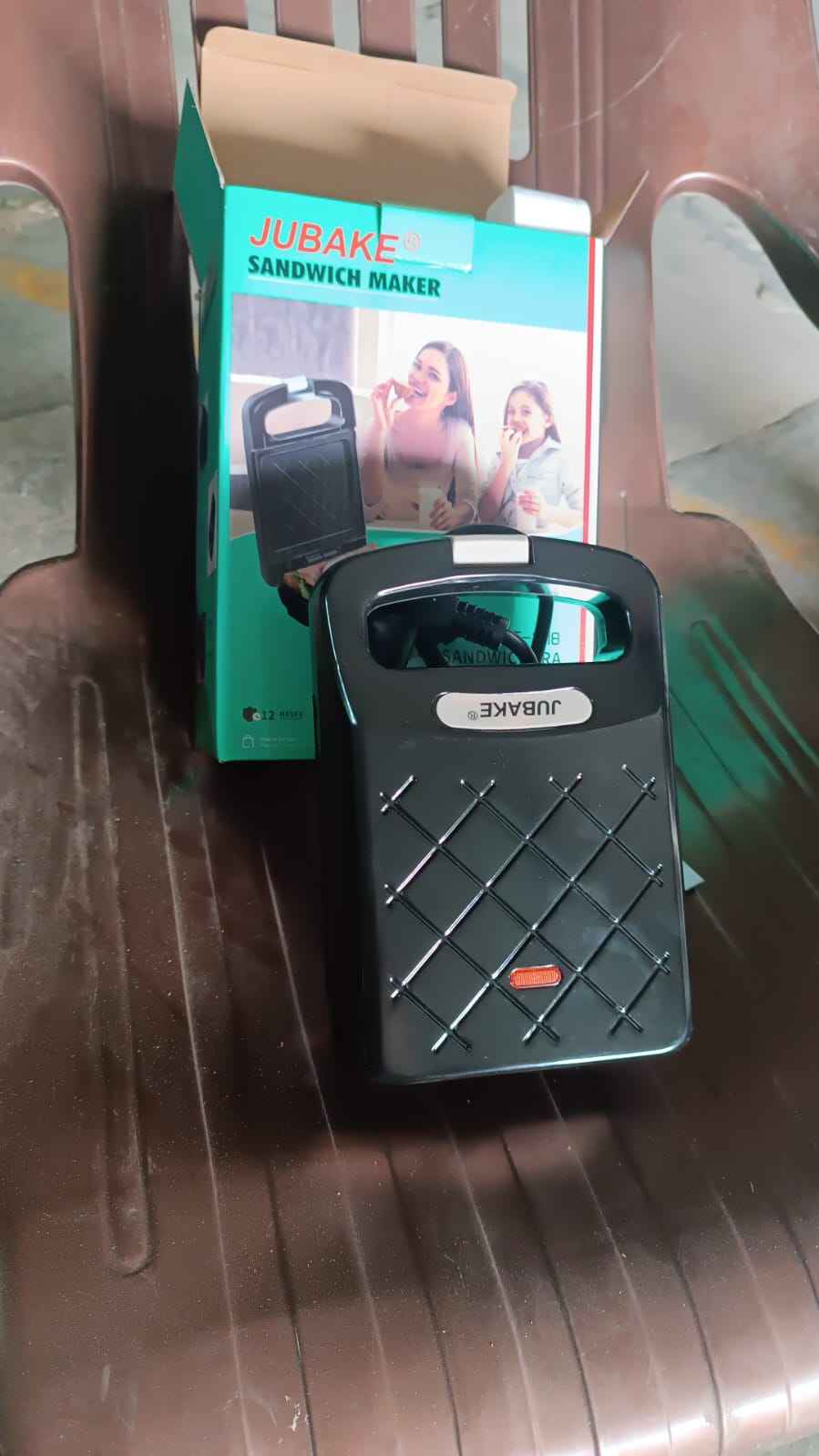 Sandwich Maker Makes Sandwich Non-stick Plates (1 Pc 500w)