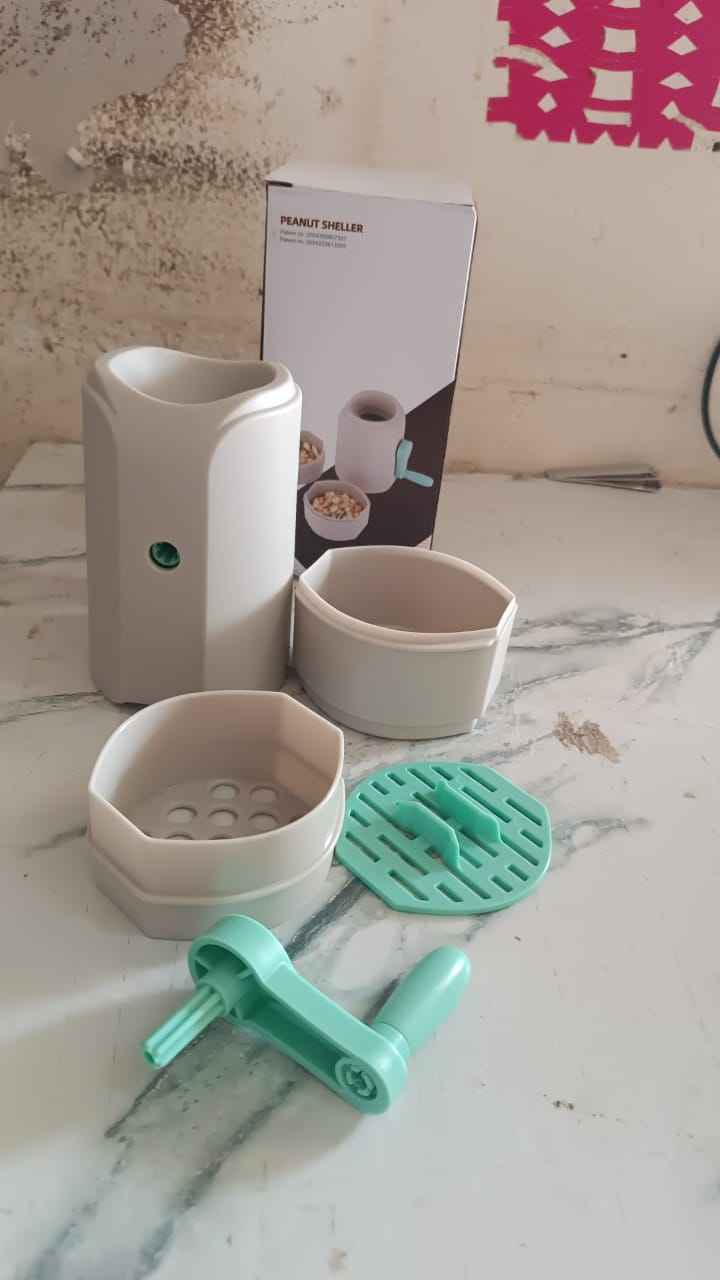 Manual Hand-Crank Peanut Sheller Machine