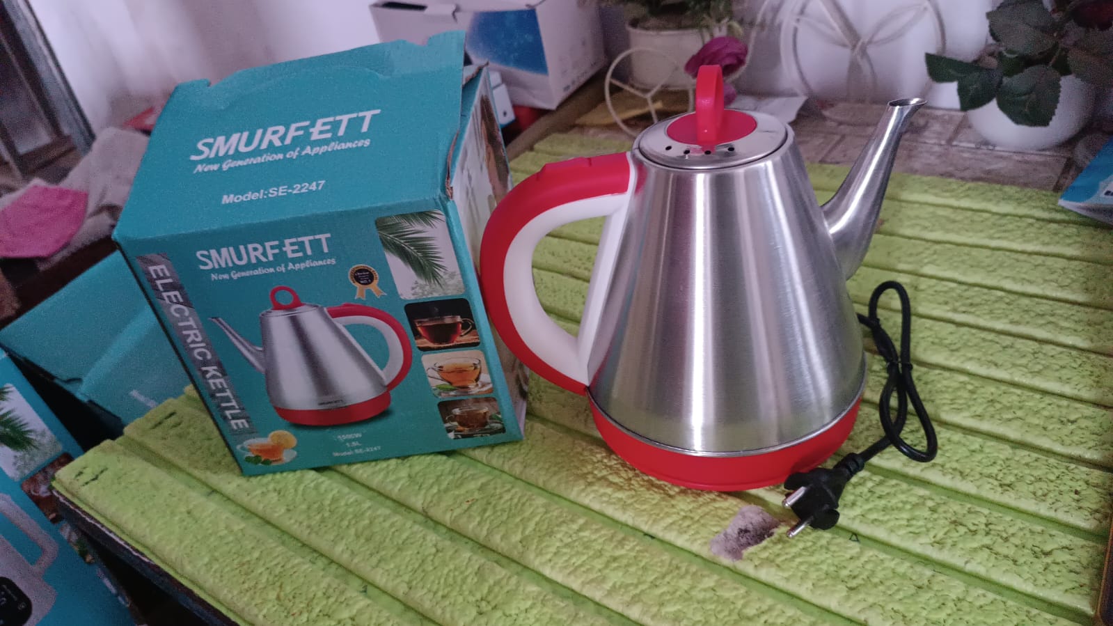 Stainless steel large capacity electric kettle (1500W / 1.5 Ltr.) Variety Bazaar