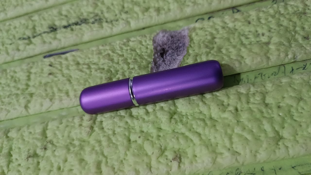 Mini Portable Perfume Empty Spray Bottle (1 Pc / Mix Color) travel sahayak