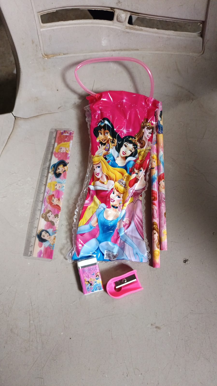 Fun & Functional! 5-in-1 Cartoon Pencil Set for School & Play (5 Pc) Variety Bazaar