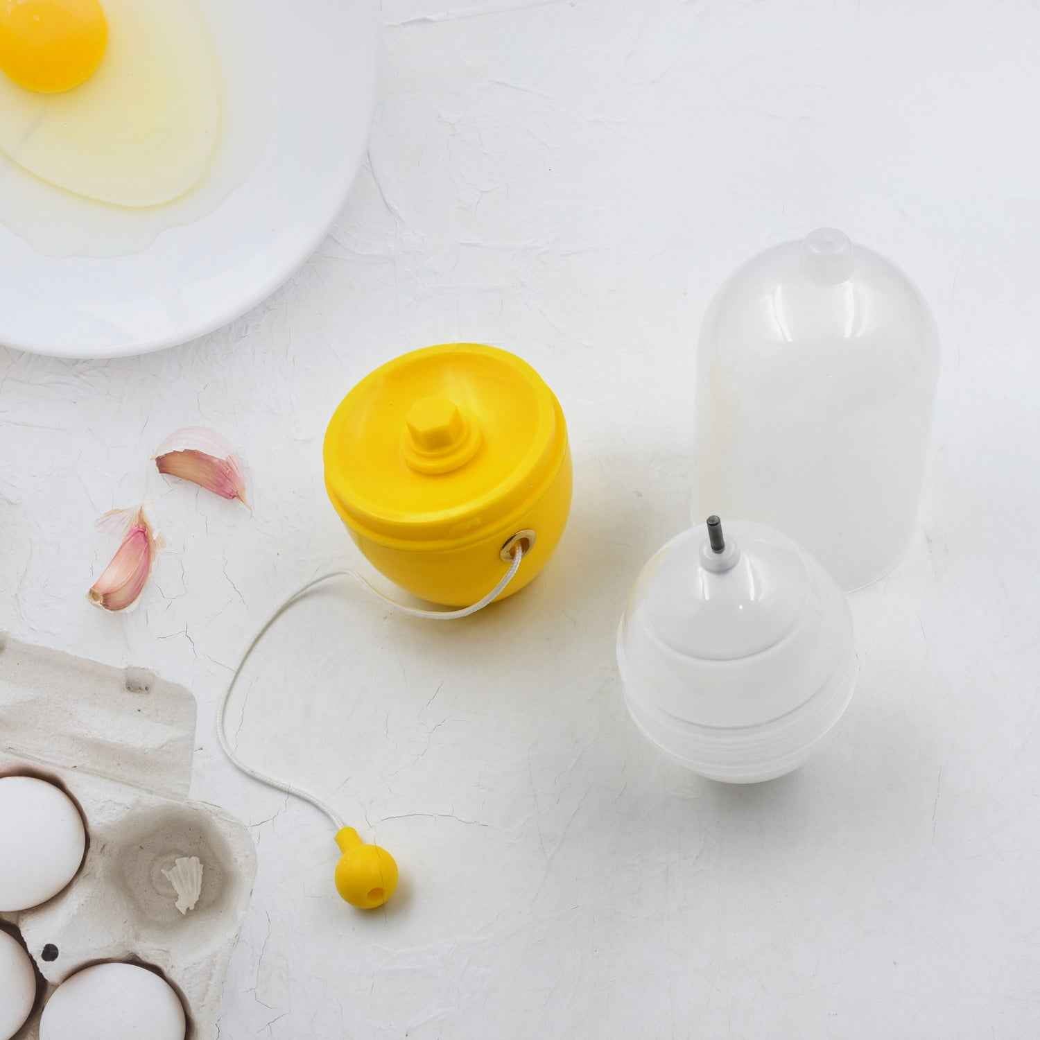 7156a Manual Egg Puller Scrambler Household White Egg Yolk Mixer Kitchen Tool Mix Manual Scrambler Convenient Without Breaking Eggs.
