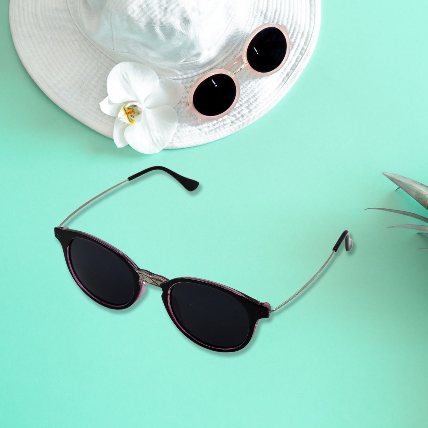 7760 Sunglasses Light Weight & Classic Style Frame Sunglasses For Men , Women , & Boys Use Glasses Travel Sahayak