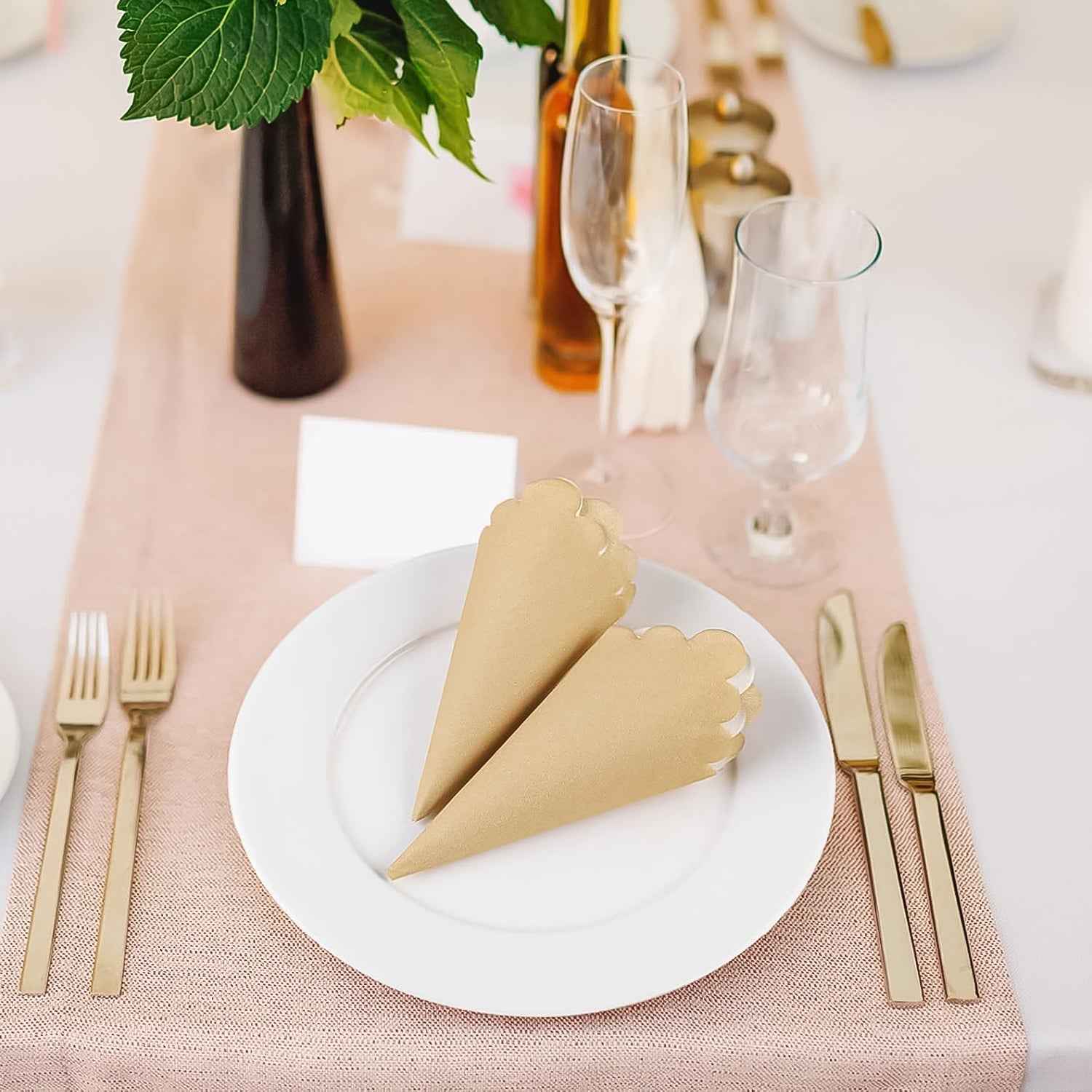 Disposable Scalloped Edge Tissue Napkins Set (120 Pc)