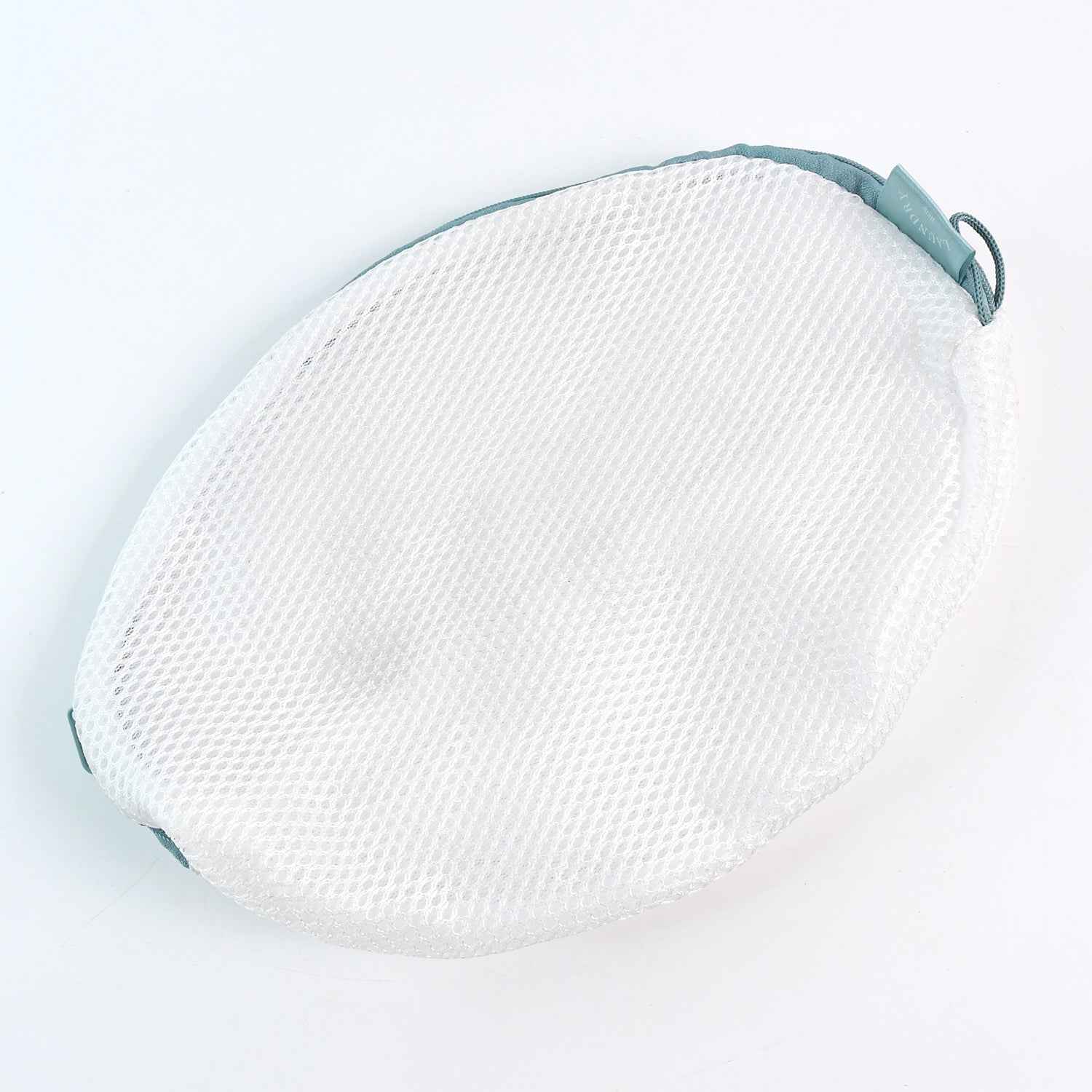 Premium Round Mesh Bra Wash Bag with Zipper for Washing Machine (1 Pc / Mix Size & Design)